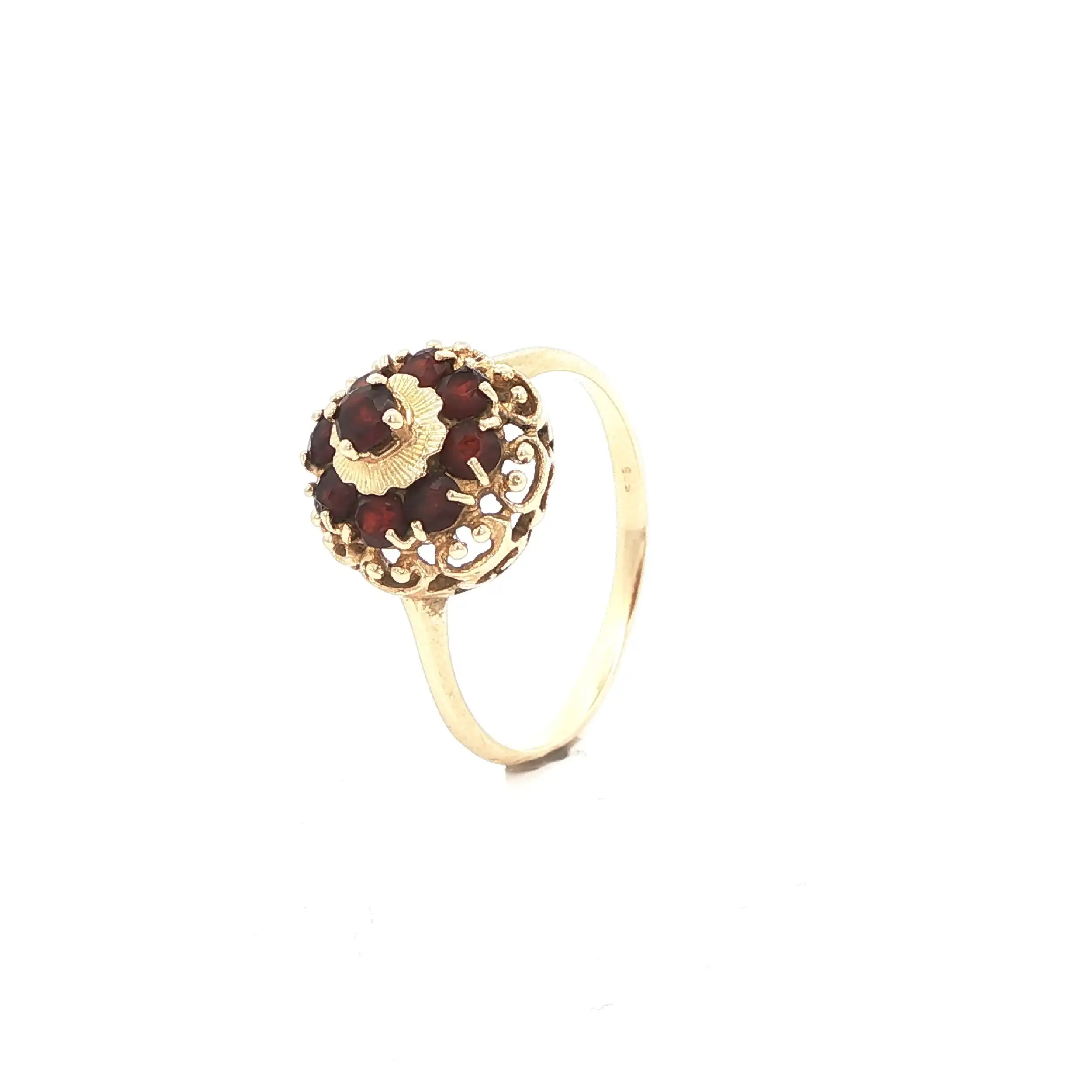 Ring Gelbgold mit Granat Ring Gelbgold mit Granat