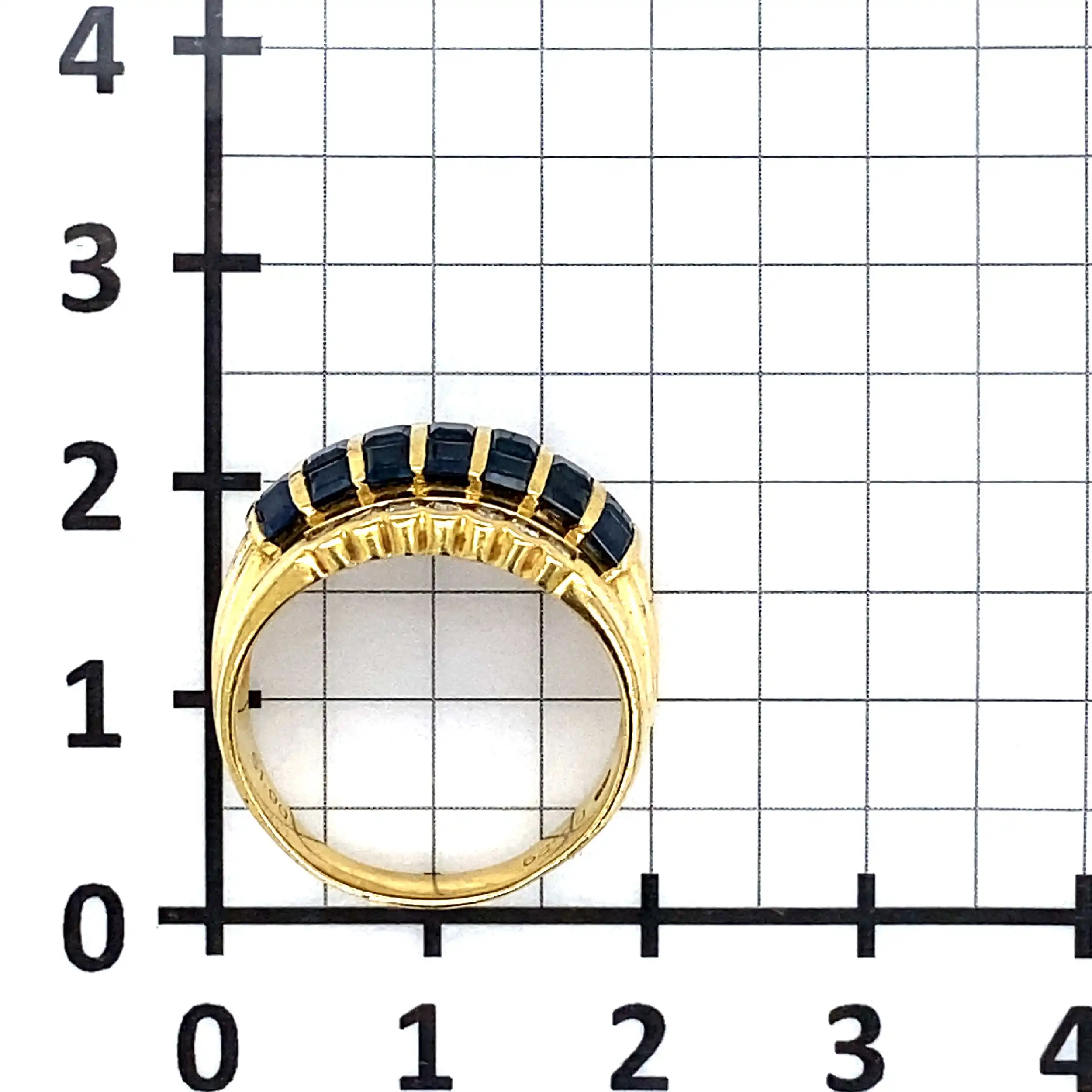 Ring Gelbgold mit Saphiren und Brillanten, graviert mit 0,29ct Ring Gelbgold mit Saphiren und Brillanten, graviert mit 0,29ct