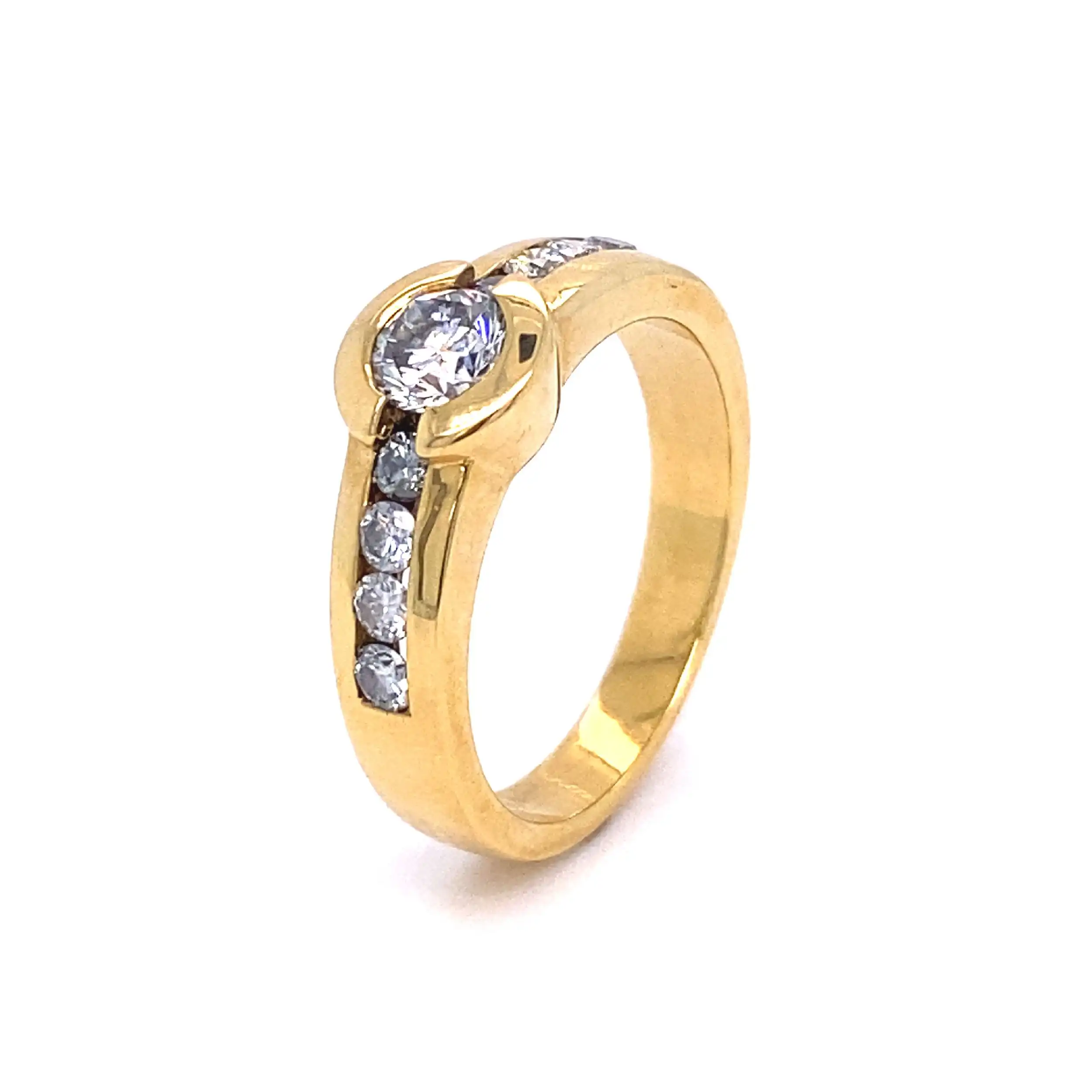 Ring mit Brillanten Ring mit Brillanten