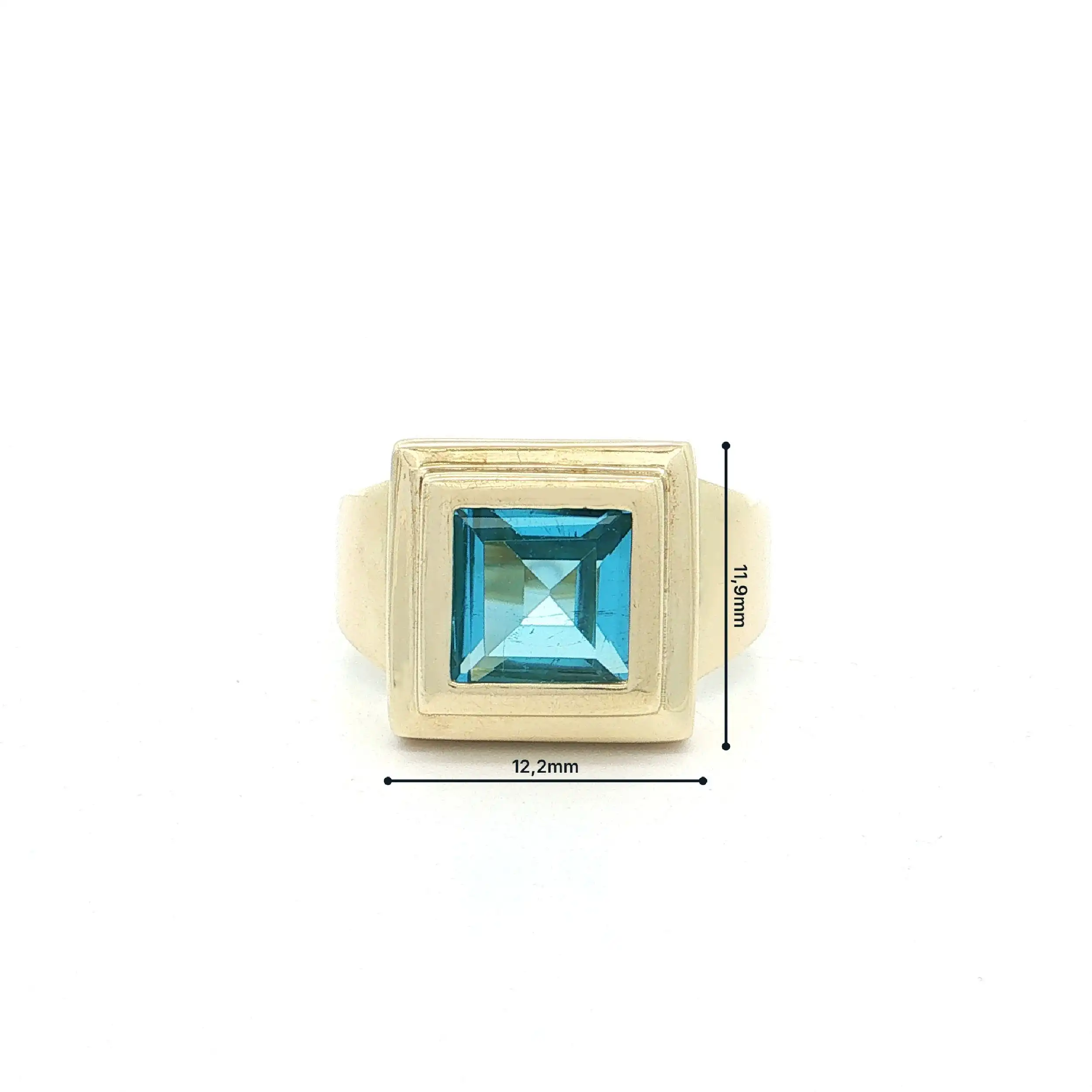 Ring Gelbgold mit Blautopas Ring Gelbgold mit Blautopas