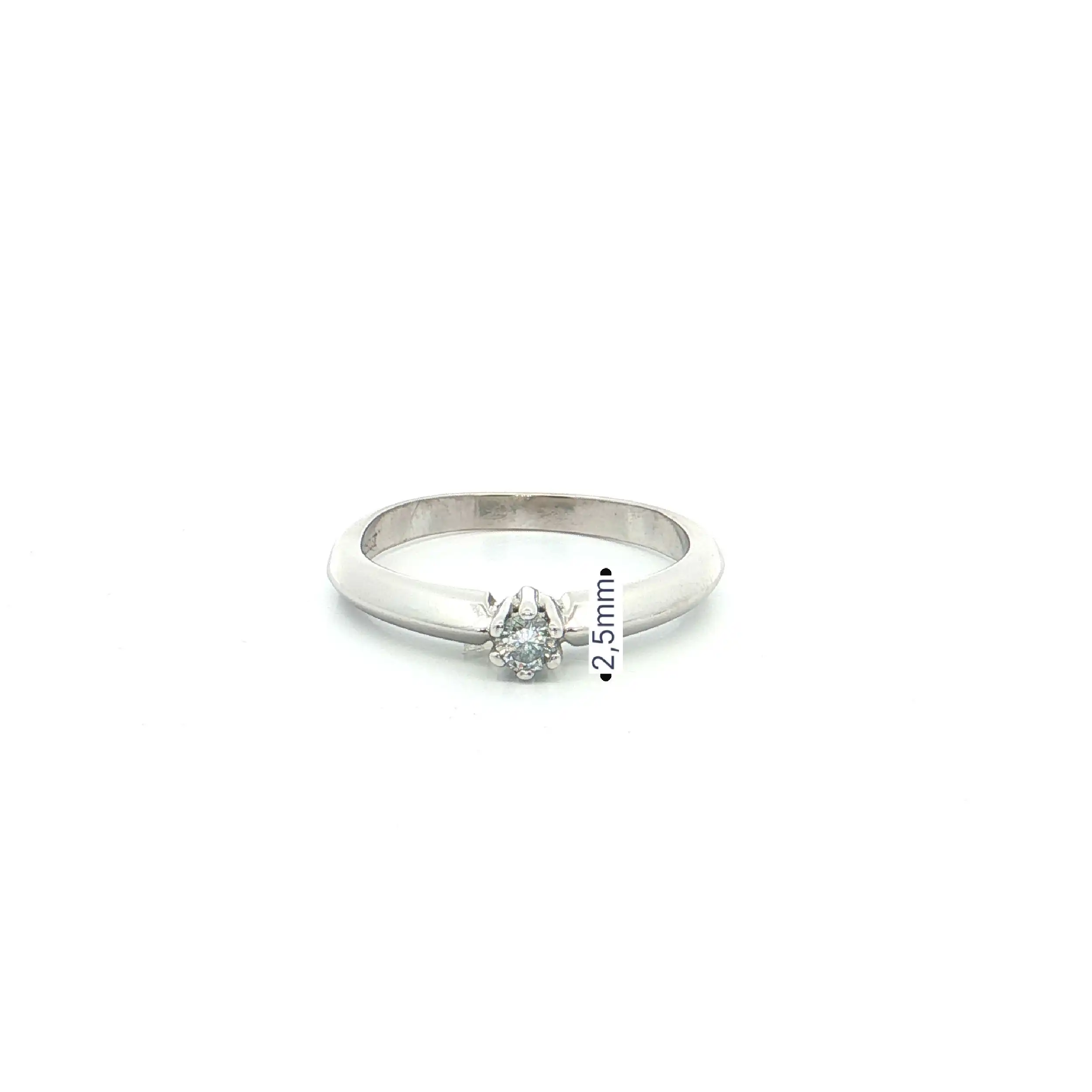 Ring Weißgold "Christ" mit Brillant, graviert mit 0,10ct W/Si Ring Weißgold "Christ" mit Brillant, graviert mit 0,10ct W/Si