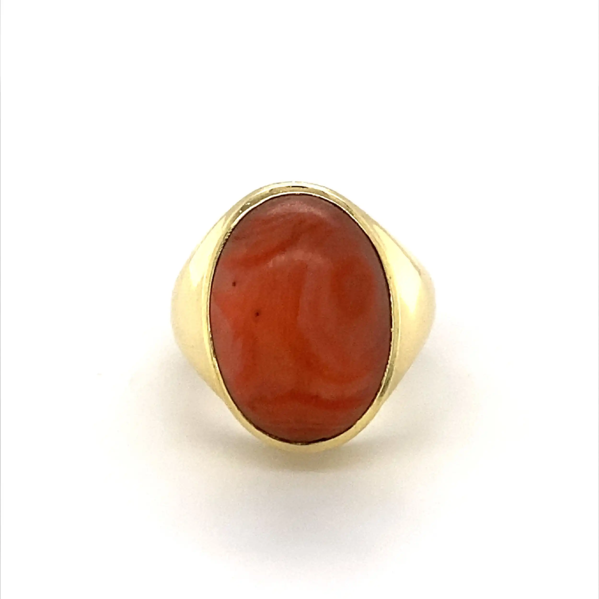 Ring Gelbgold mit Koralle Cabochon Ring Gelbgold mit Koralle Cabochon