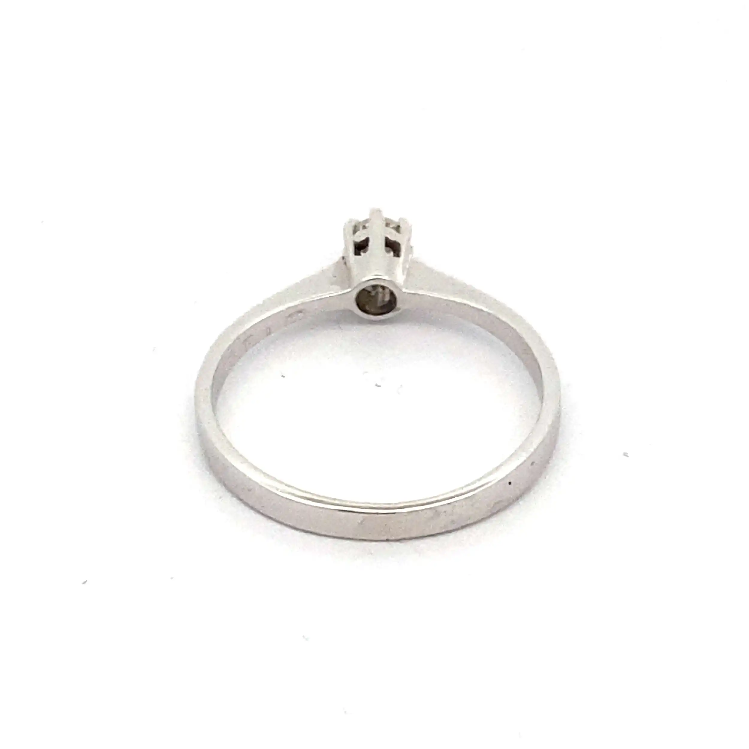 Ring Weißgold mit Brillant Ring Weißgold mit Brillant
