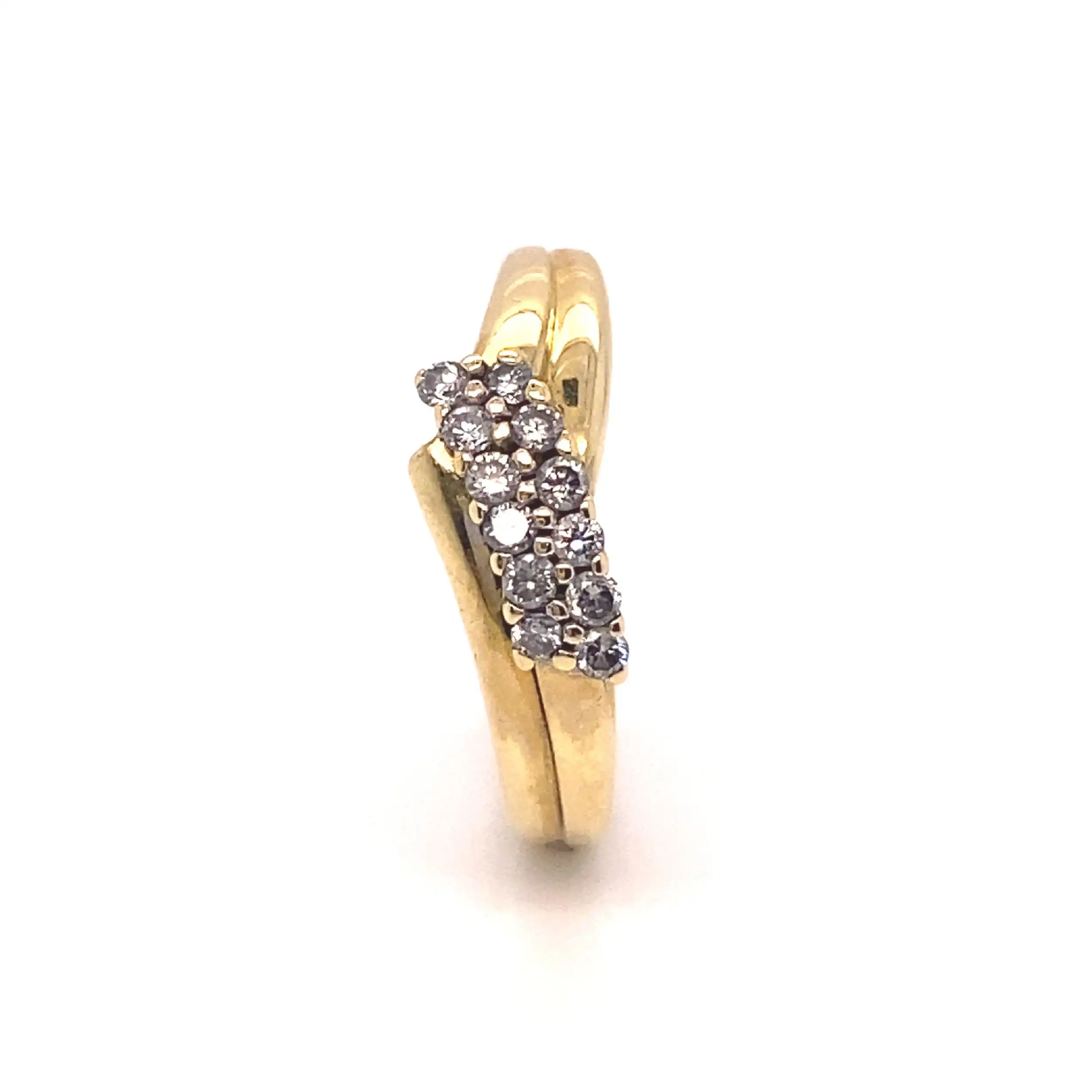Ring Gelbgold mit 12 Brillanten, graviert mit 0,25ct Ring Gelbgold mit 12 Brillanten, graviert mit 0,25ct