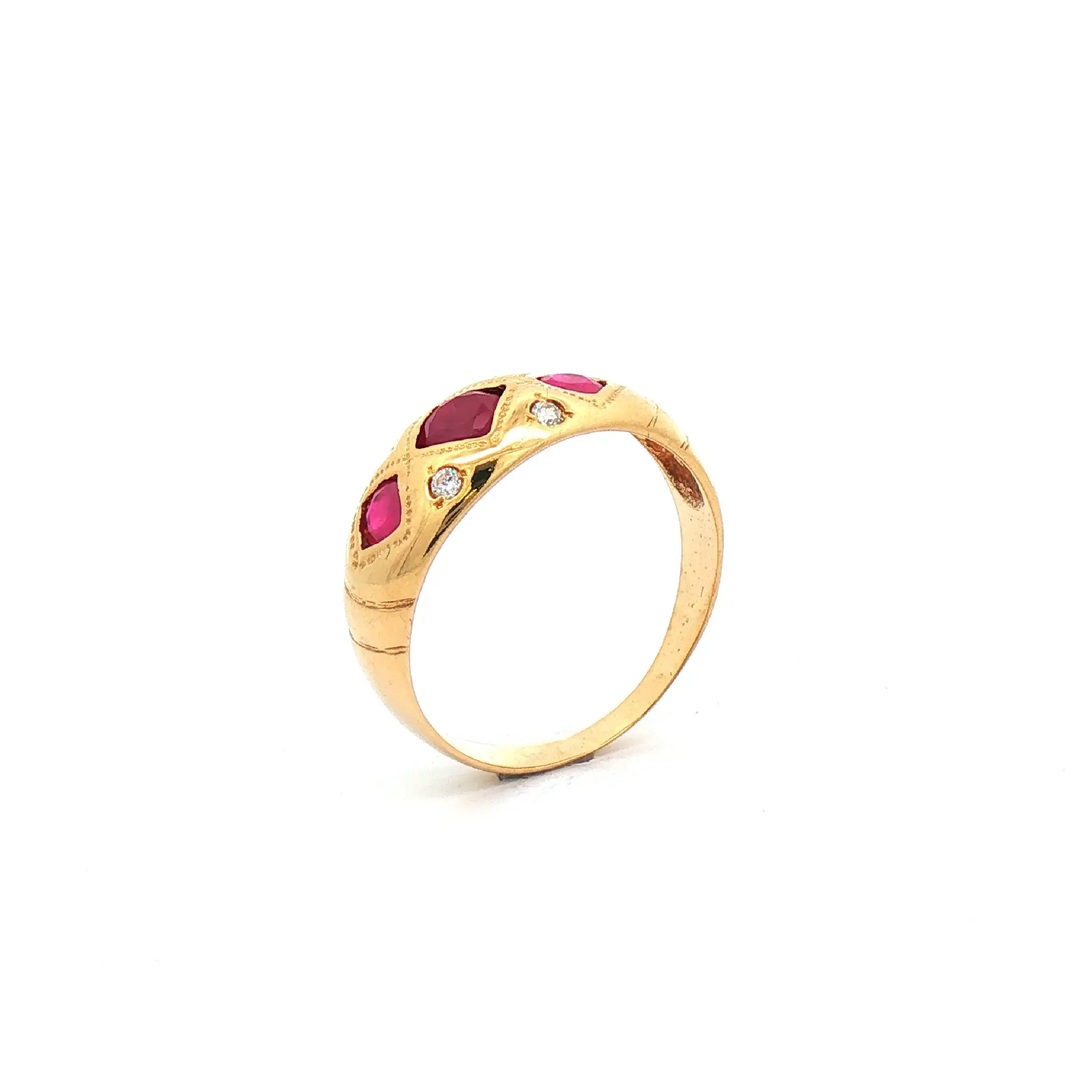 Ring Gelbgold mit roten Farbsteinen und Zirkonia