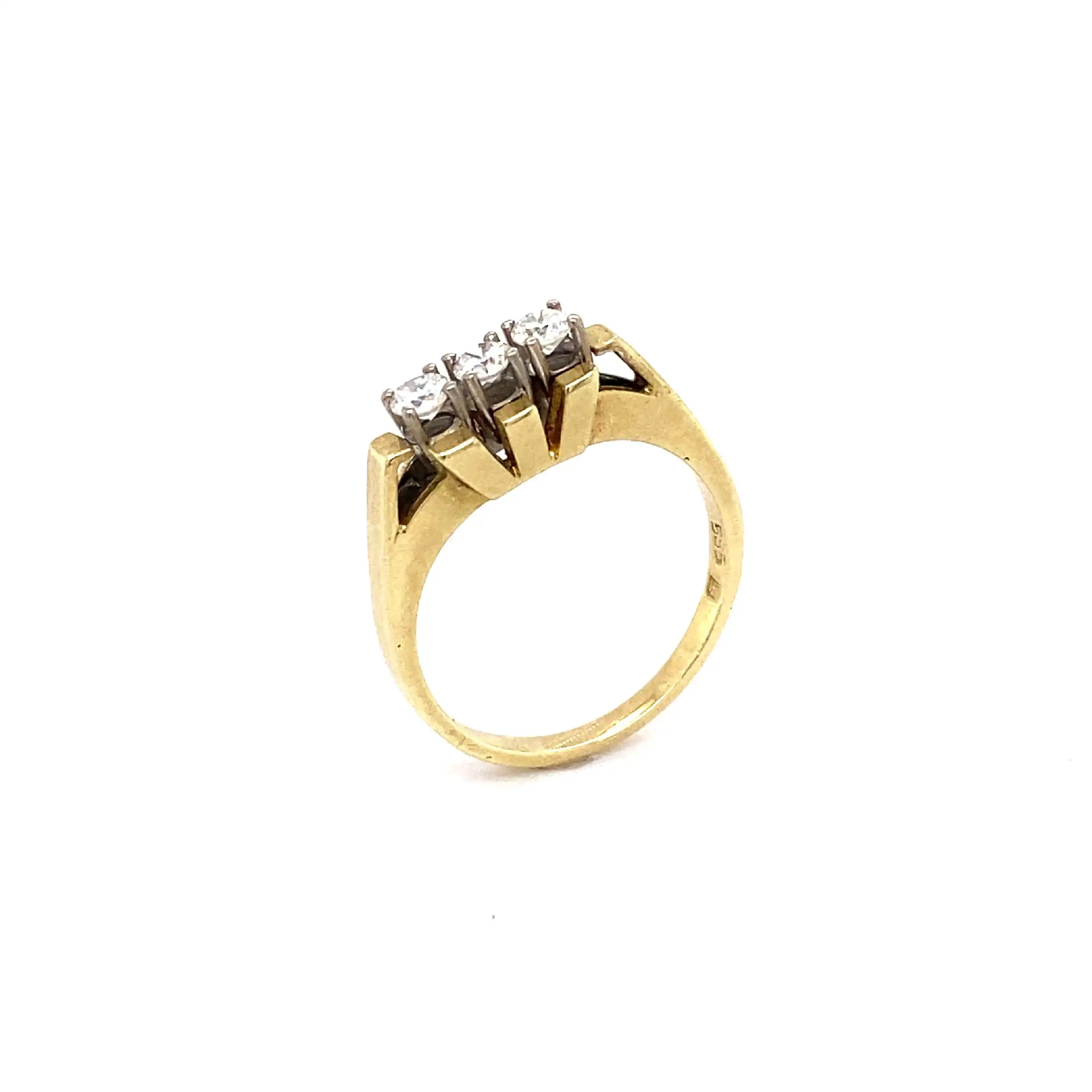 Ring Gelbgold mit Brillanten Ring Gelbgold mit Brillanten