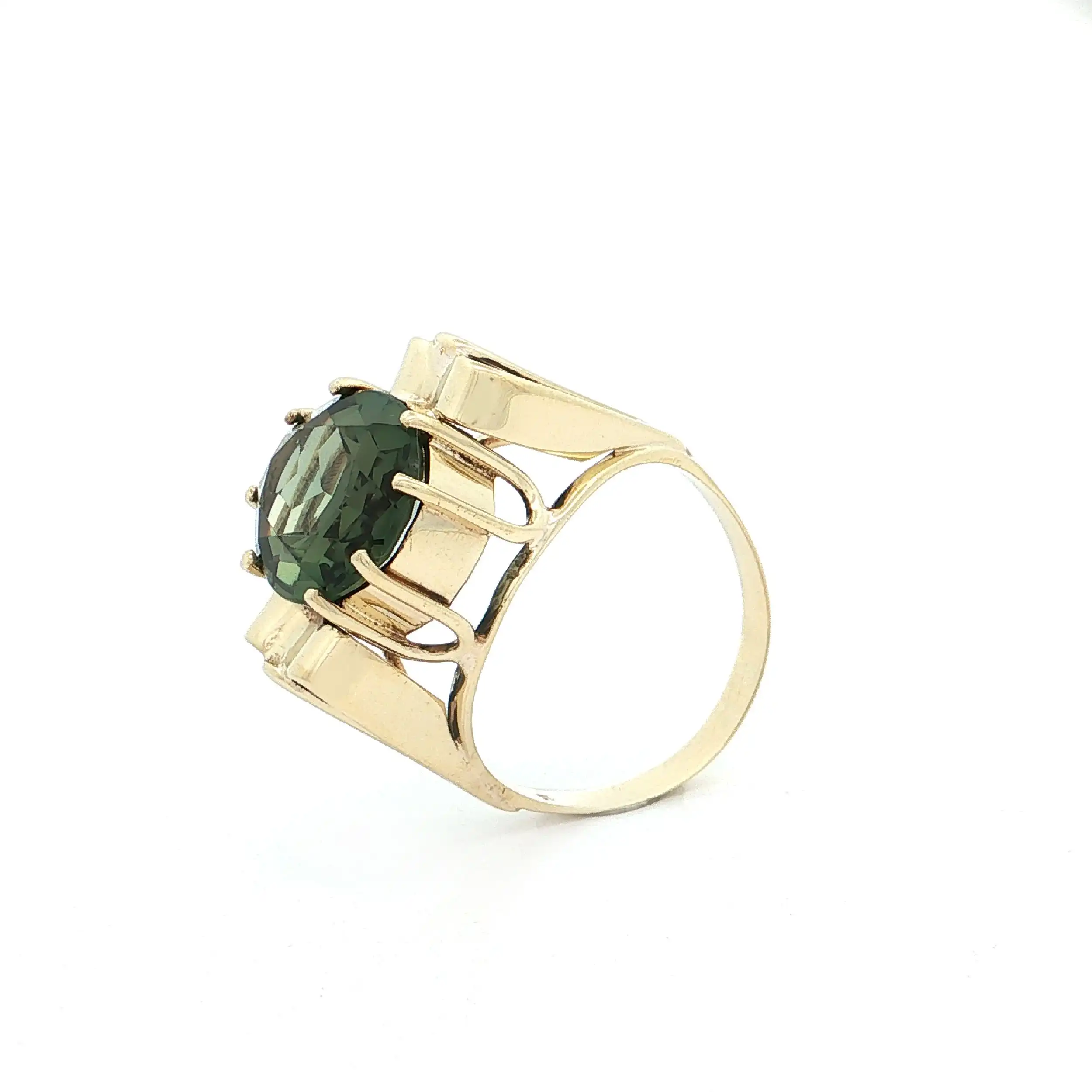 Ring Gelbgold mit Spinell Ring Gelbgold mit Spinell