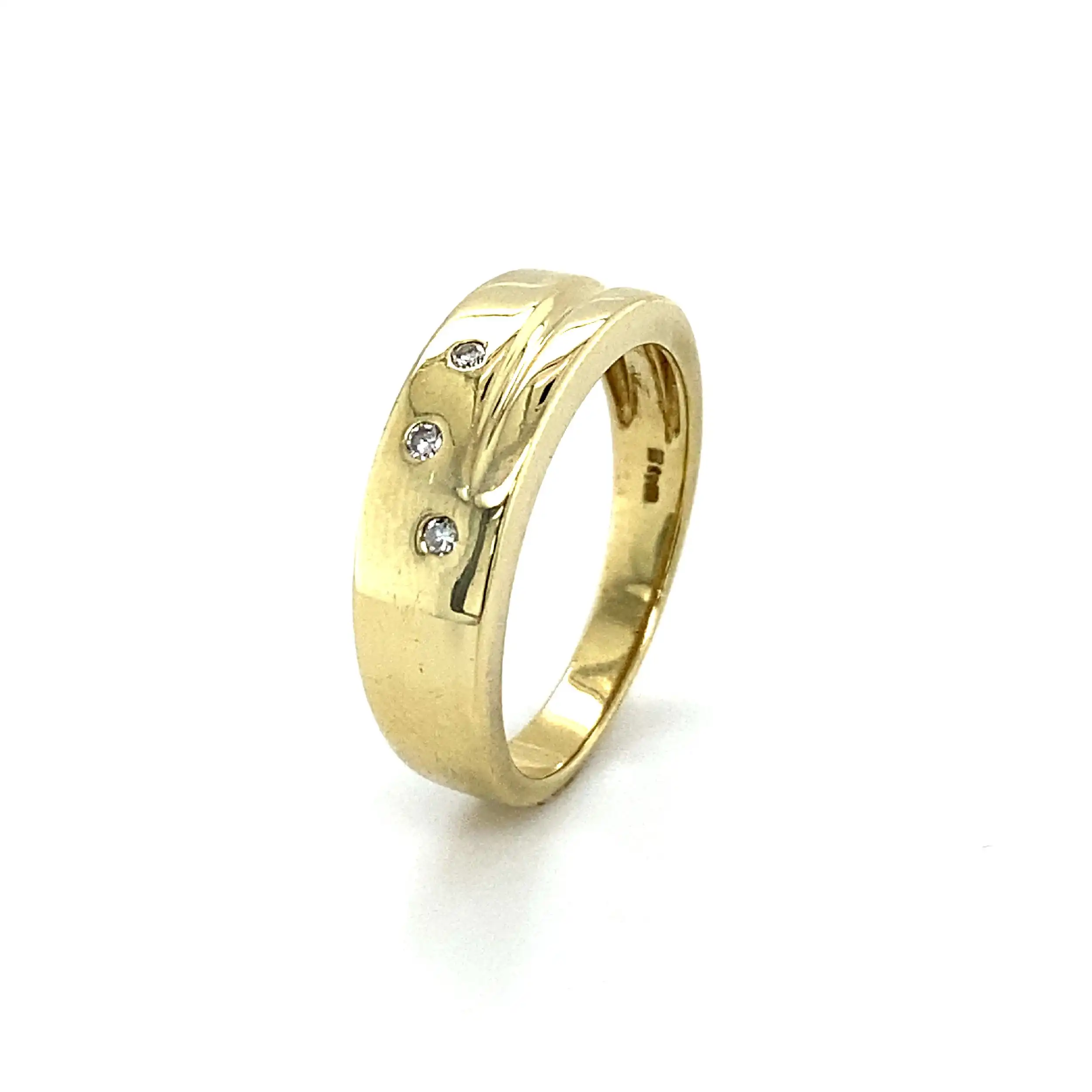 Ring Gelbgold mit Brillanten Ring Gelbgold mit Brillanten