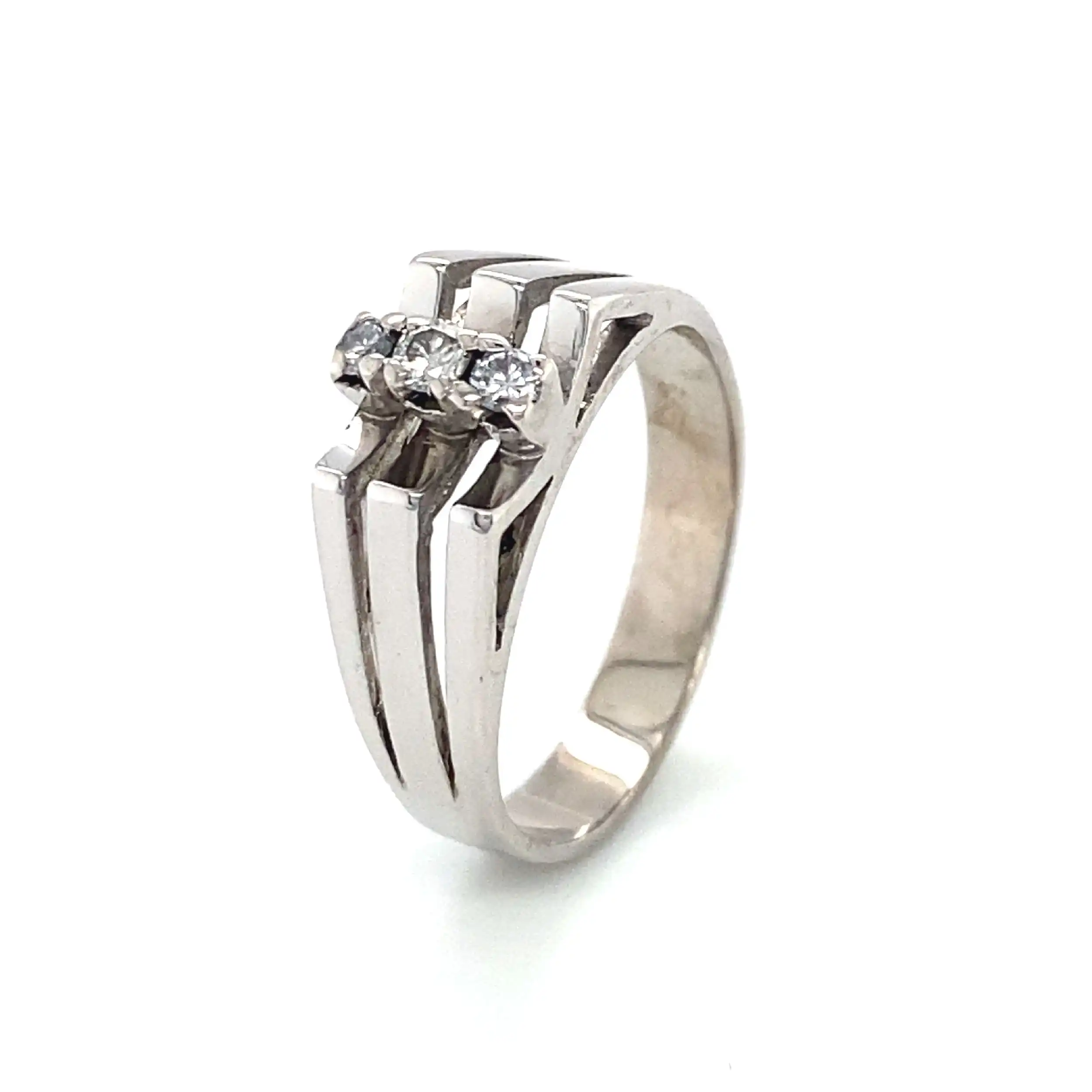 Ring Weißgold mit Brillanten Ring Weißgold mit Brillanten