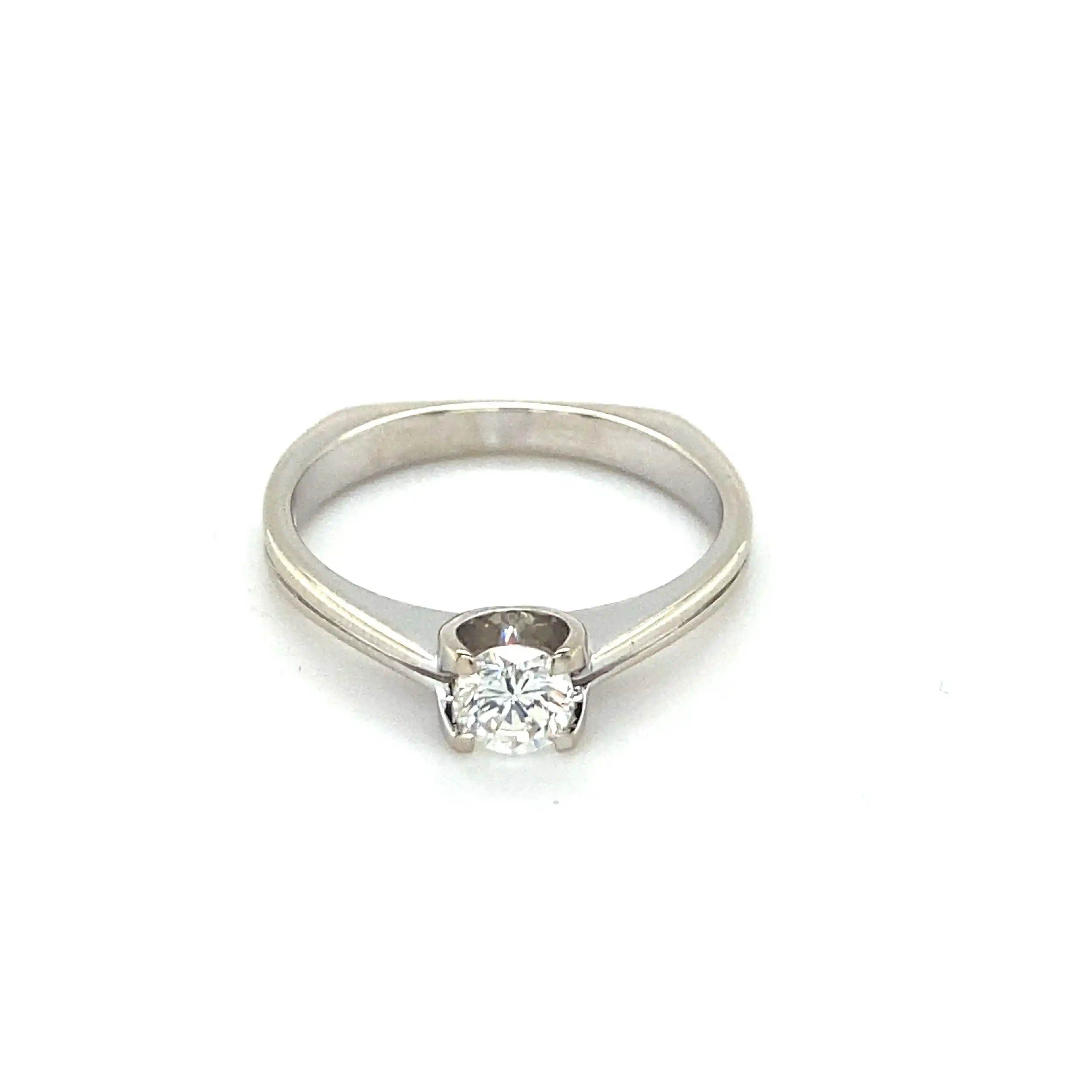 Ring Weißgold mit Brillant Ring Weißgold mit Brillant