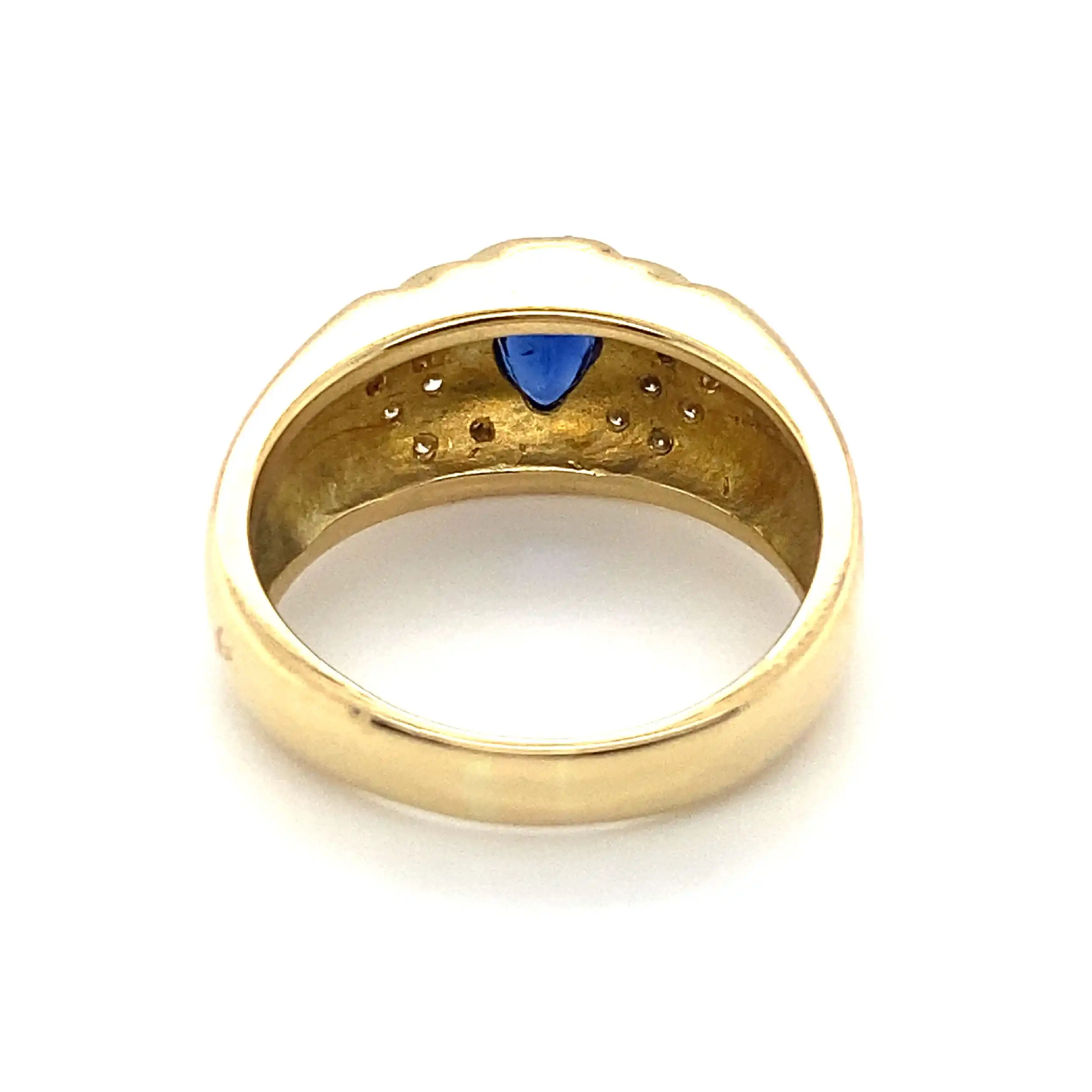 Ring mit Brillanten und Saphir - leicht beschädigt Ring mit Brillanten und Saphir - leicht beschädigt
