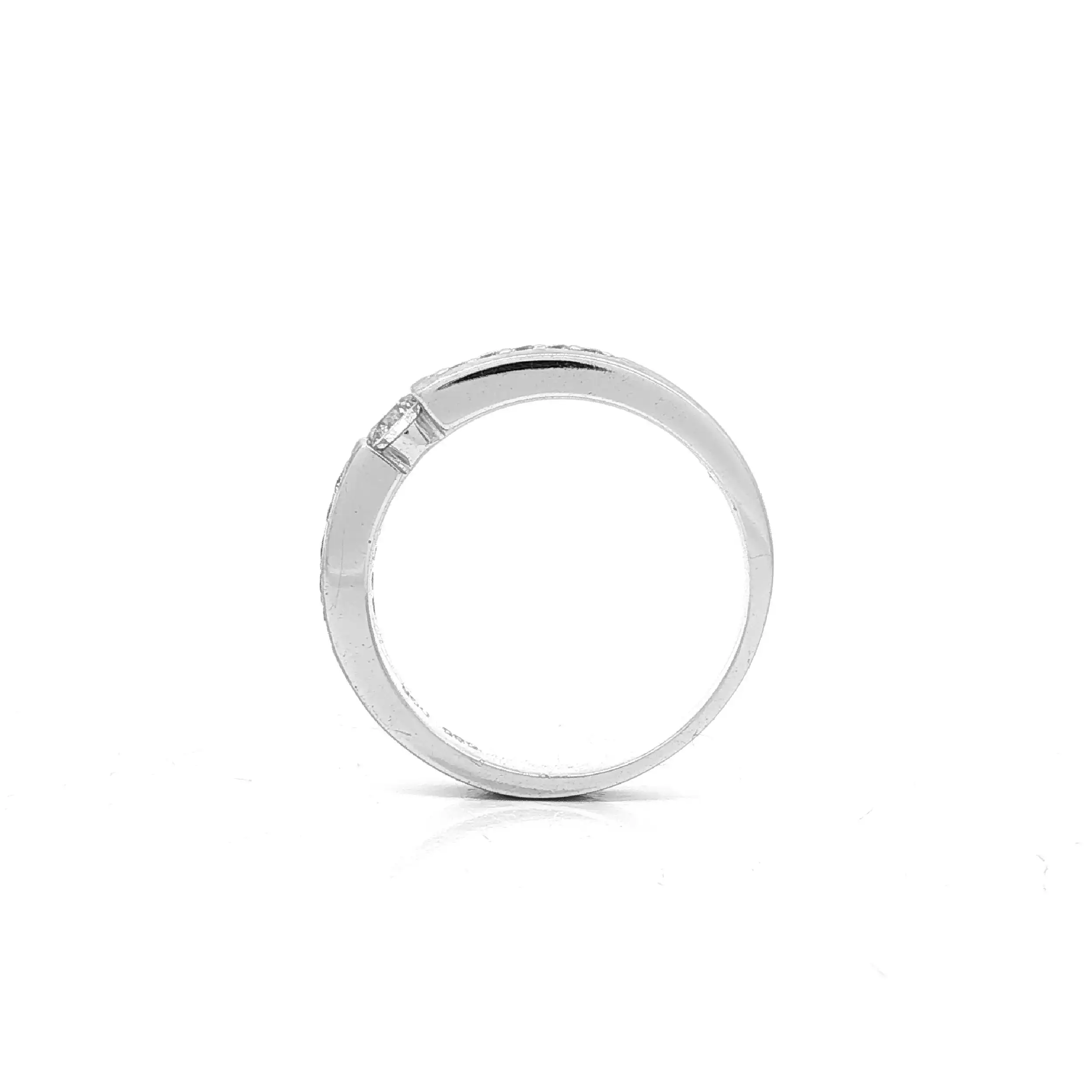Ring Weißgold mit Brillanten Ring Weißgold mit Brillanten