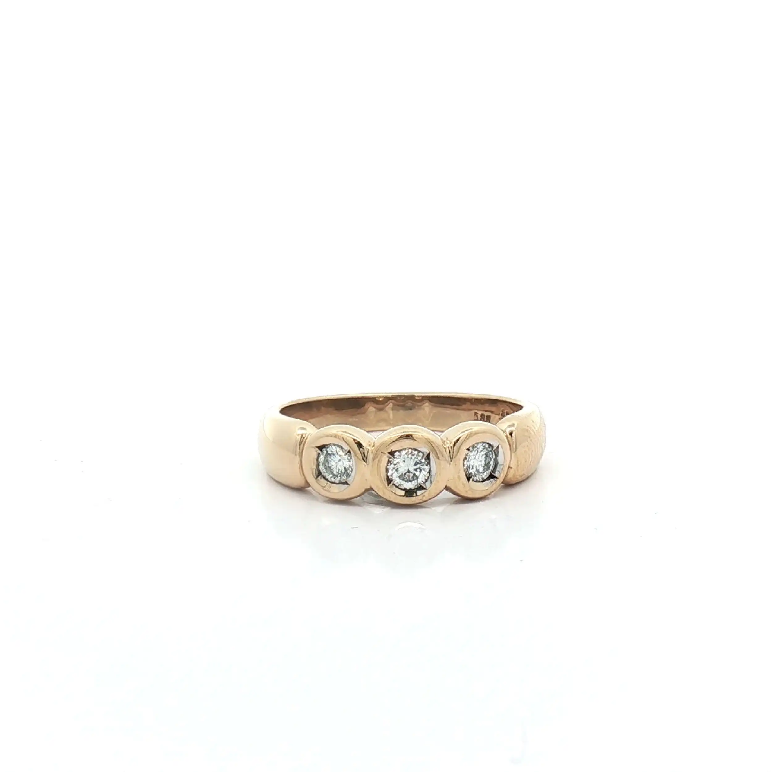 Ring Gelbgold mit 3 Brillanten Ring Gelbgold mit 3 Brillanten