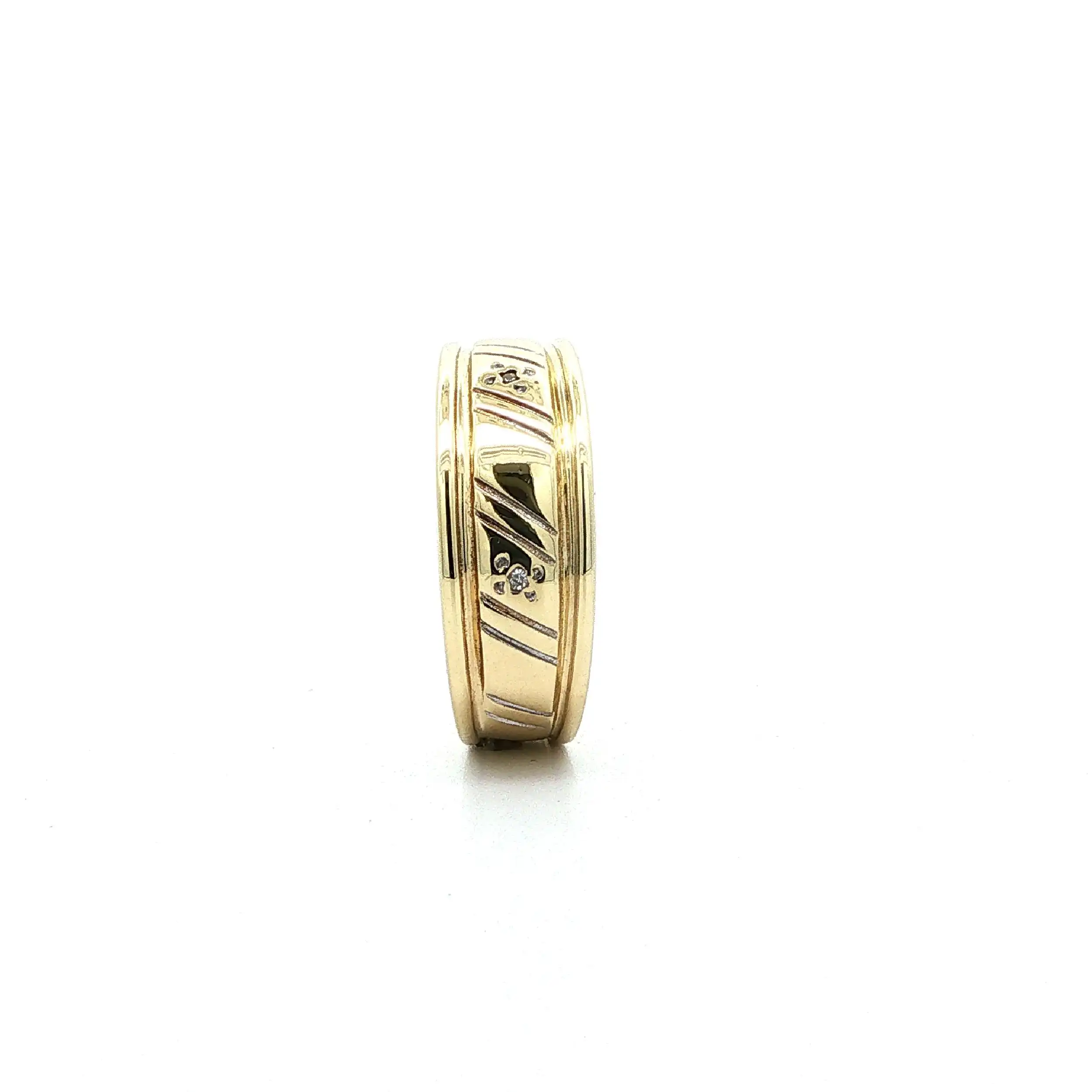 Ring Gelbgold mit Diamanten