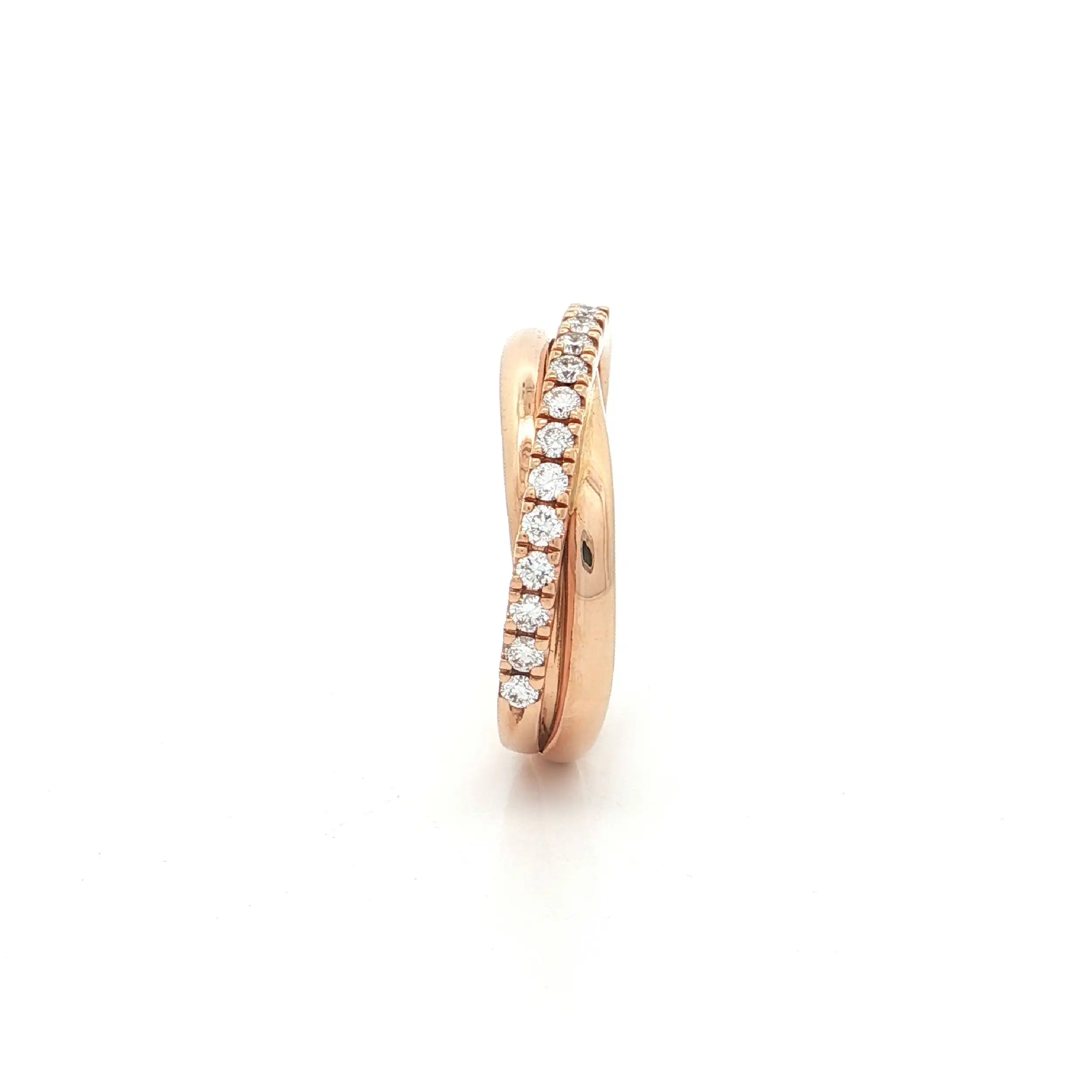 Ring Roségold gedreht mit Brillanten Ring Roségold gedreht mit Brillanten
