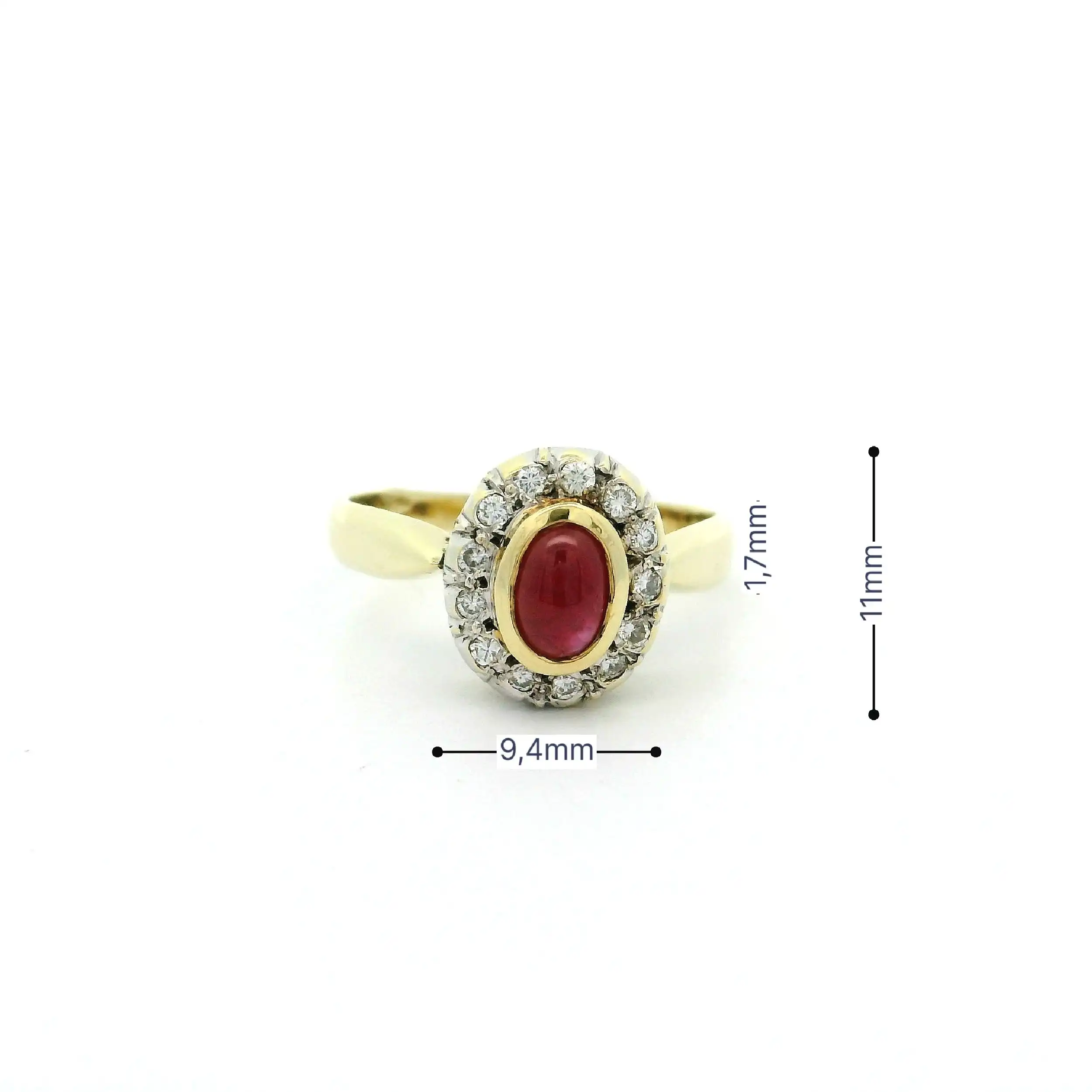 Ring Gelbgold mit Rubin Cabochon & Brillanten Ring Gelbgold mit Rubin Cabochon & Brillanten