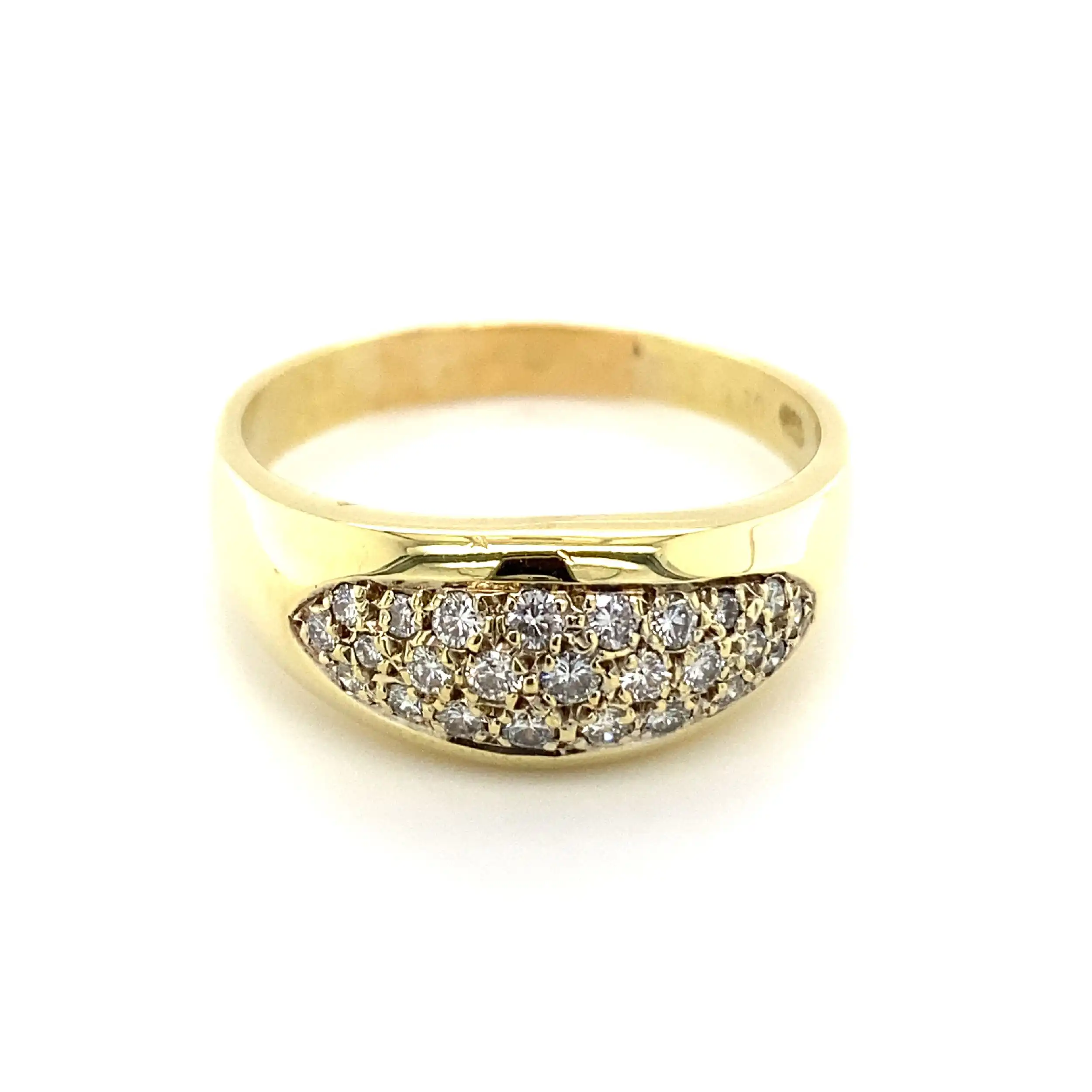 Ring Gelbgold mit Brillanten, graviert mit 0,50ct. Ring Gelbgold mit Brillanten, graviert mit 0,50ct.