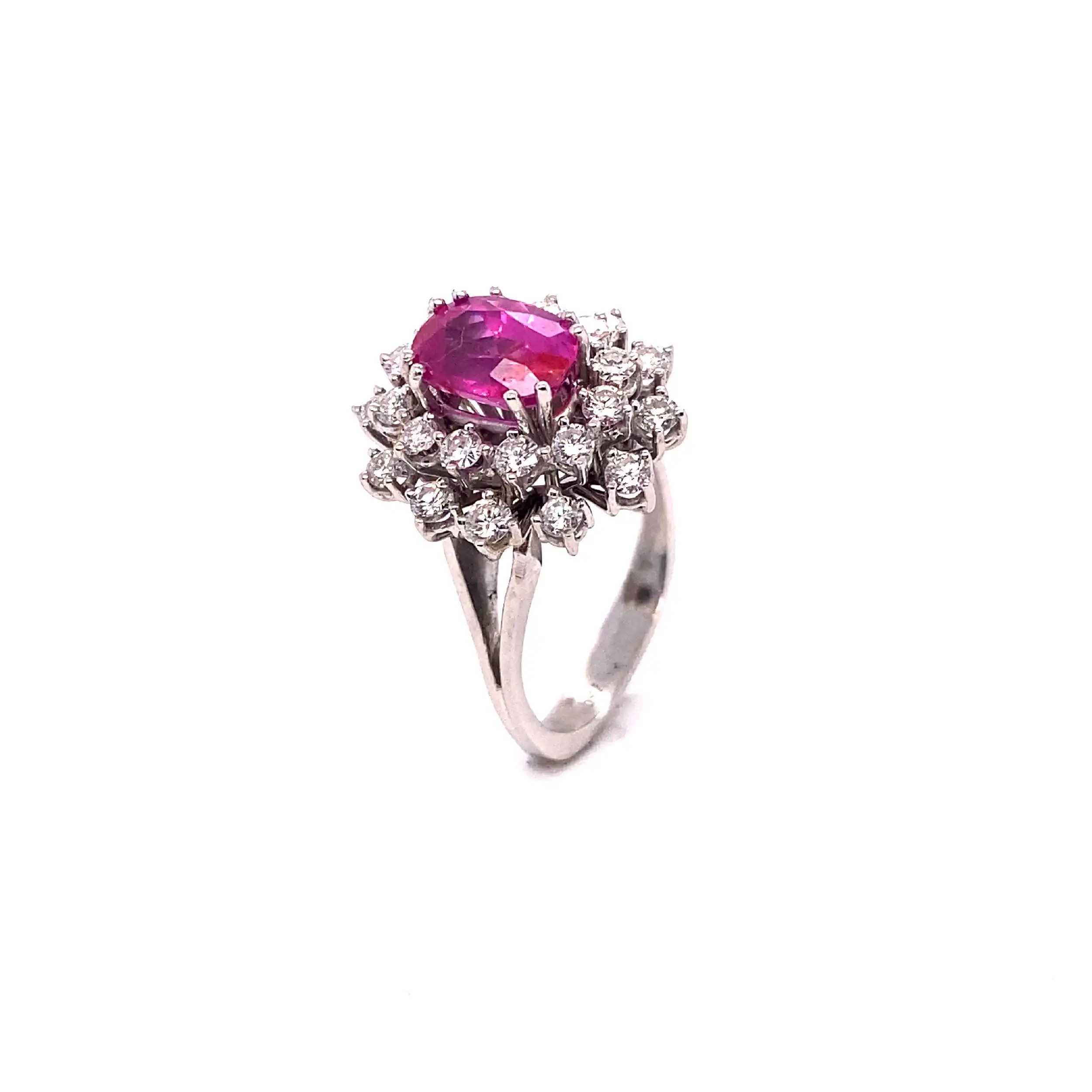 Ring mit pinkem Saphir ca. 2,6ct und Brillanten ca.1,24 ct mit EPL Expertise Ring mit pinkem Saphir ca. 2,6ct und Brillanten ca.1,24 ct mit EPL Expertise