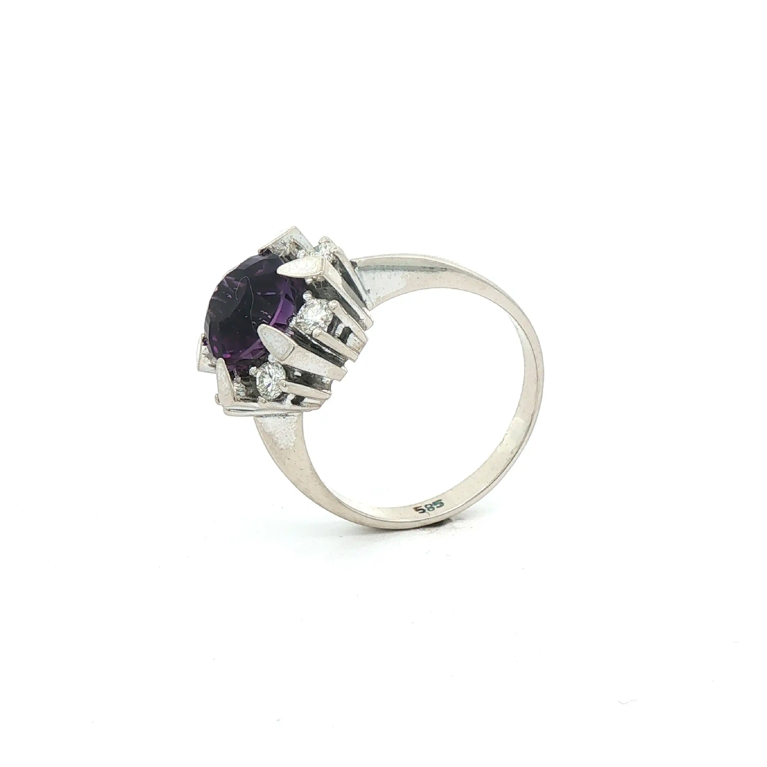 Ring Weißgold mit Brillanten und Amethyst