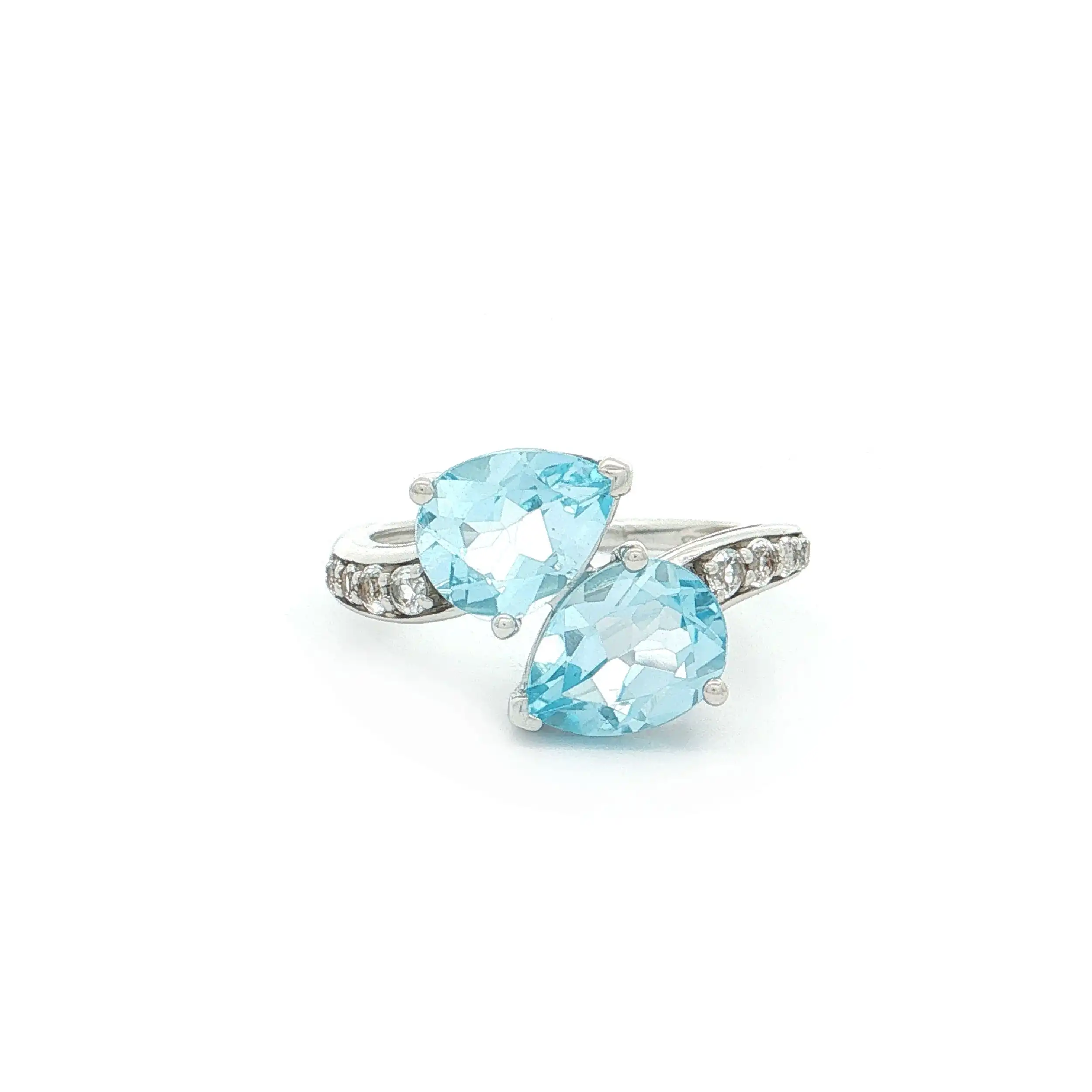 Ring Silber mit Blautopas und Zirkonia Ring Silber mit Blautopas und Zirkonia