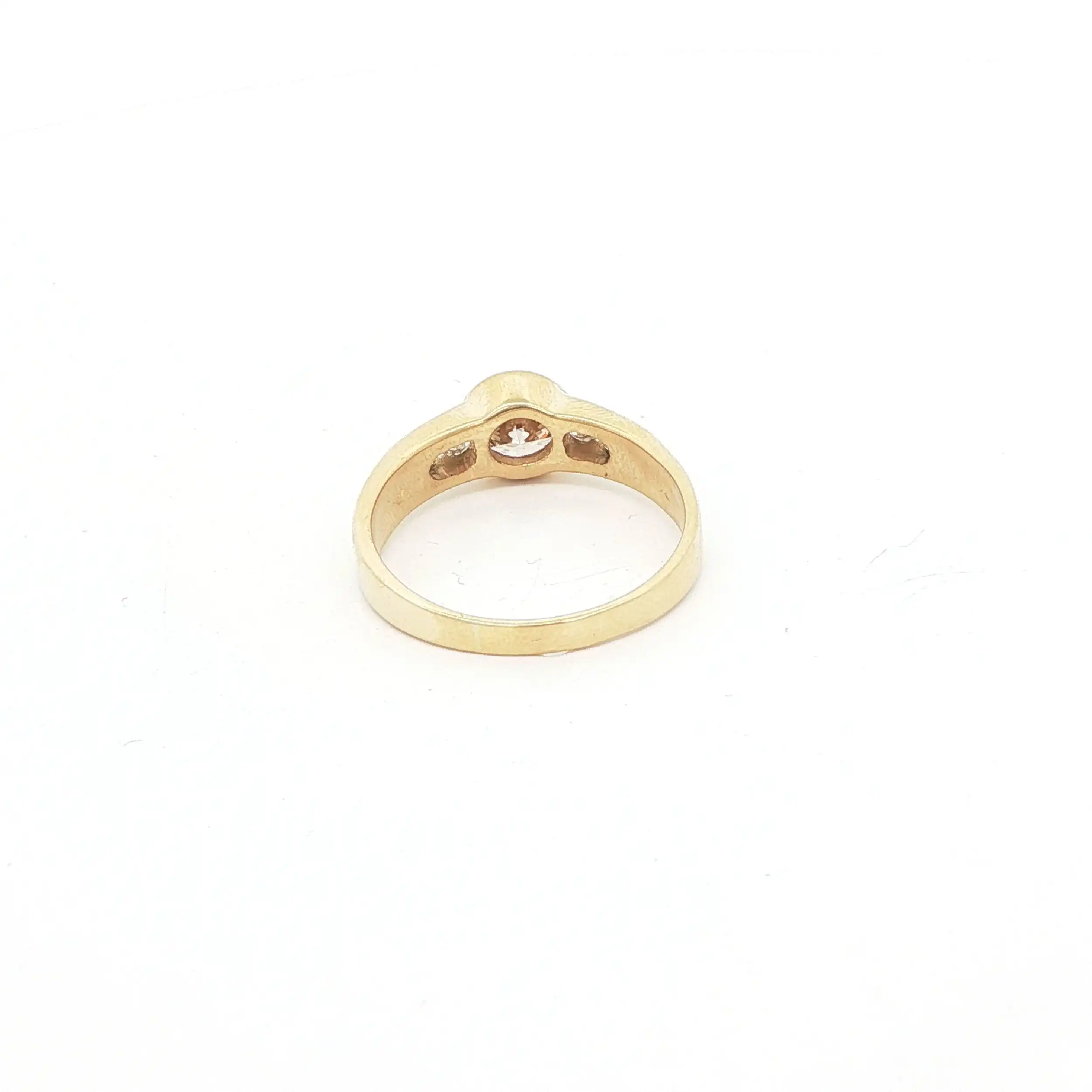 Ring Gelbgold mit Brillanten Ring Gelbgold mit Brillanten
