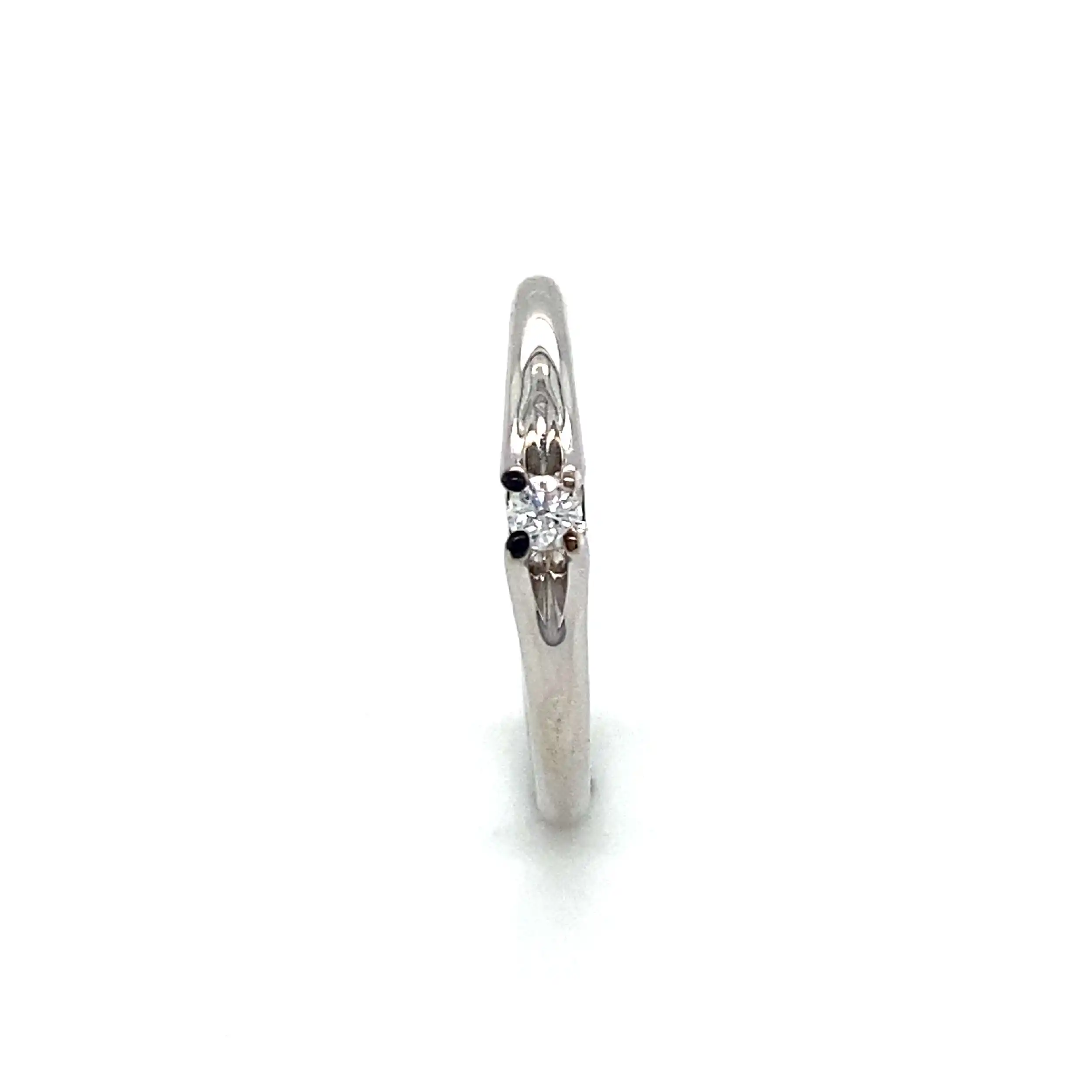 Ring Weißgold mit Brillant Ring Weißgold mit Brillant