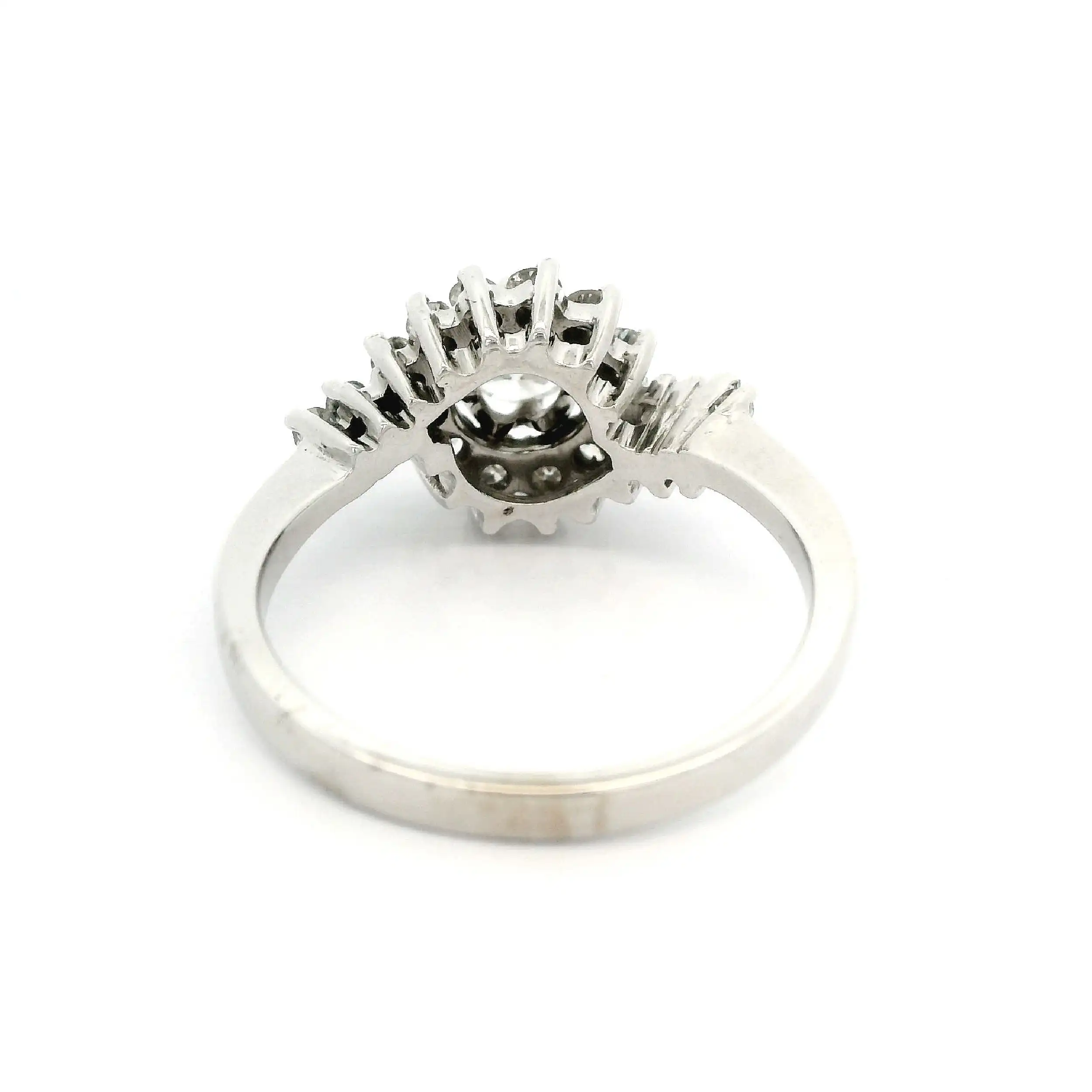 Ring Weißgold mit Brillanten Ring Weißgold mit Brillanten