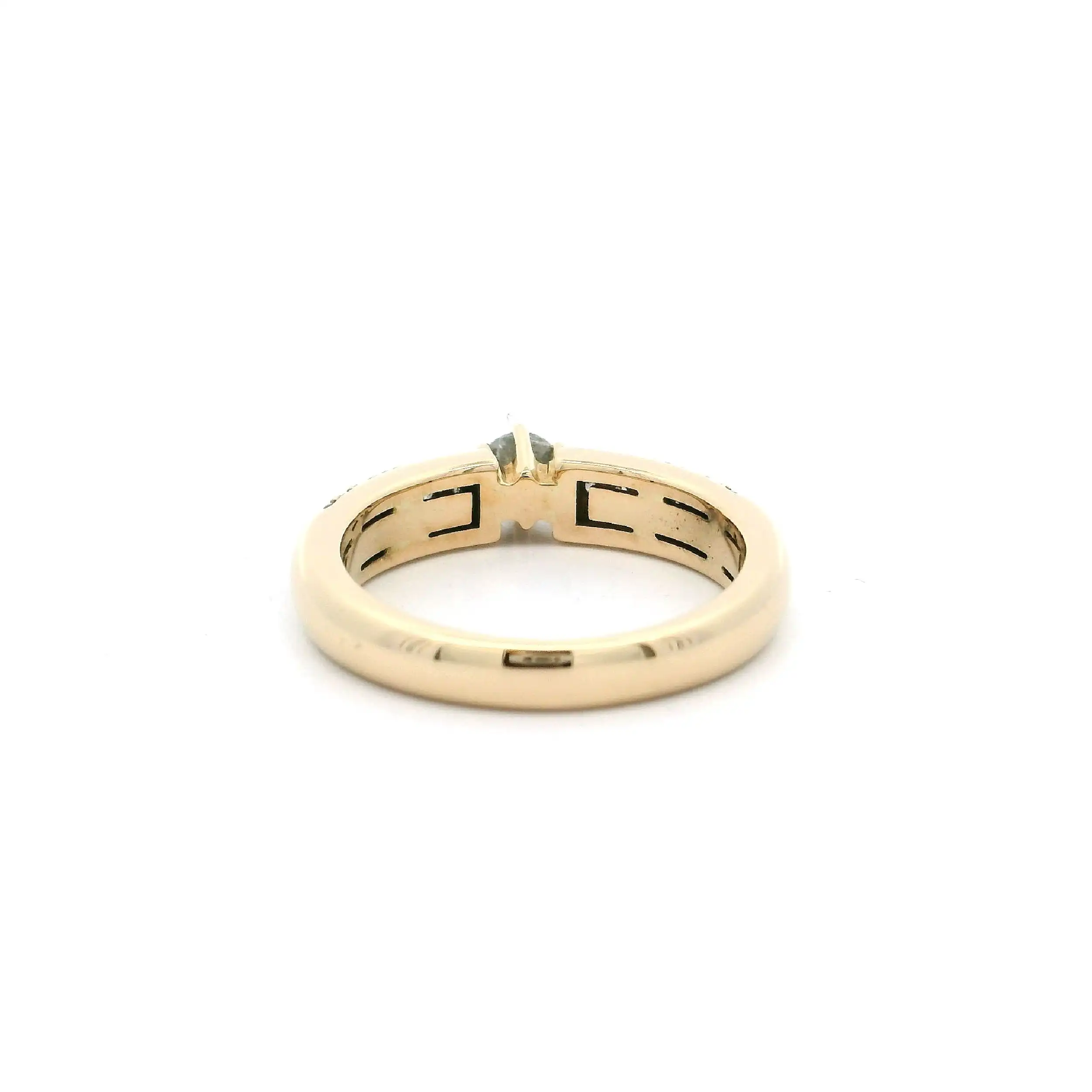 Ring Gelbgold "Christ" mit Brillanten Ring Gelbgold "Christ" mit Brillanten