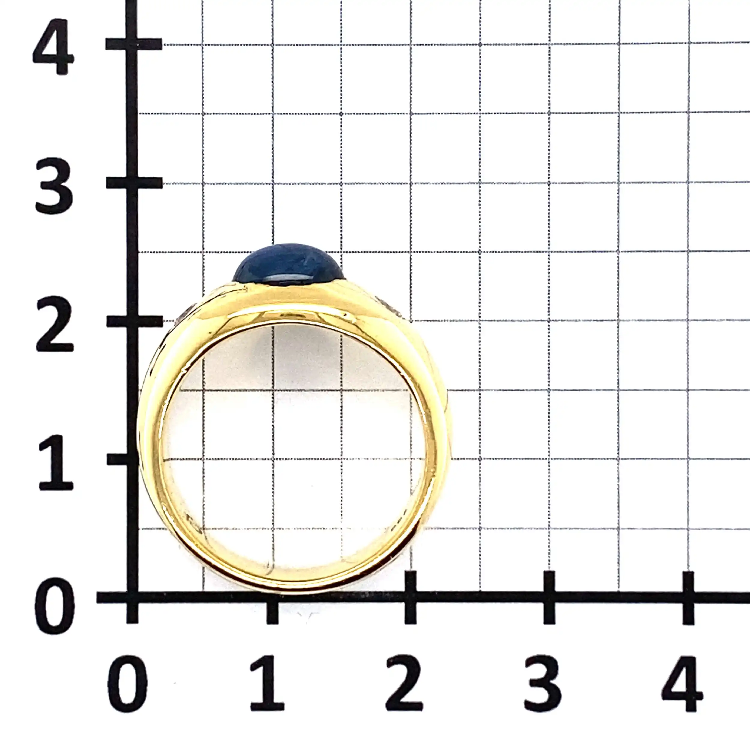 Ring Gelbgold mit Saphir Cabochon & Brillanten Ring Gelbgold mit Saphir Cabochon & Brillanten
