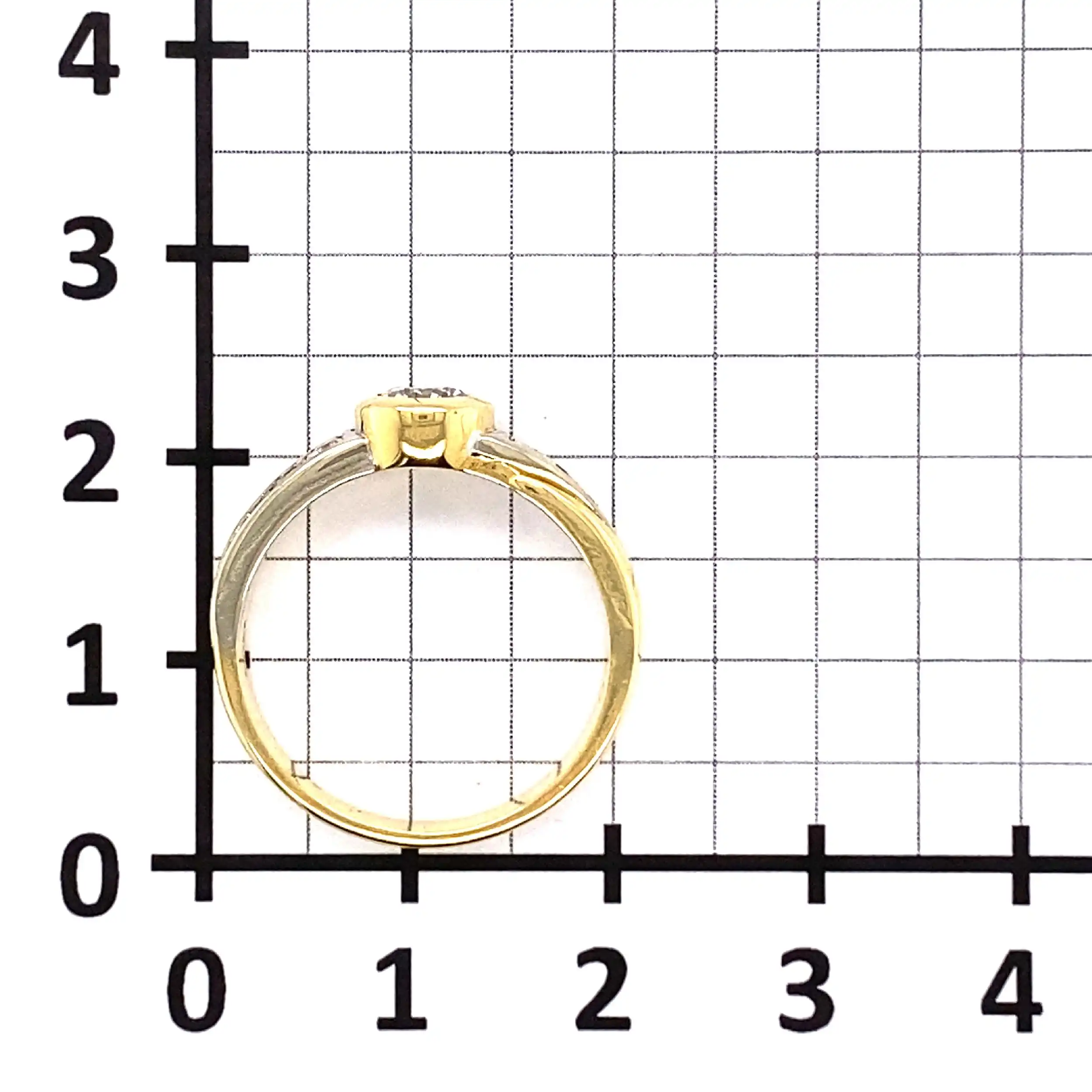 Ring Bicolor mit Brillant-Solitär & Melée-Besatz, graviert mit 0,45ct. Ring Bicolor mit Brillant-Solitär & Melée-Besatz, graviert mit 0,45ct.