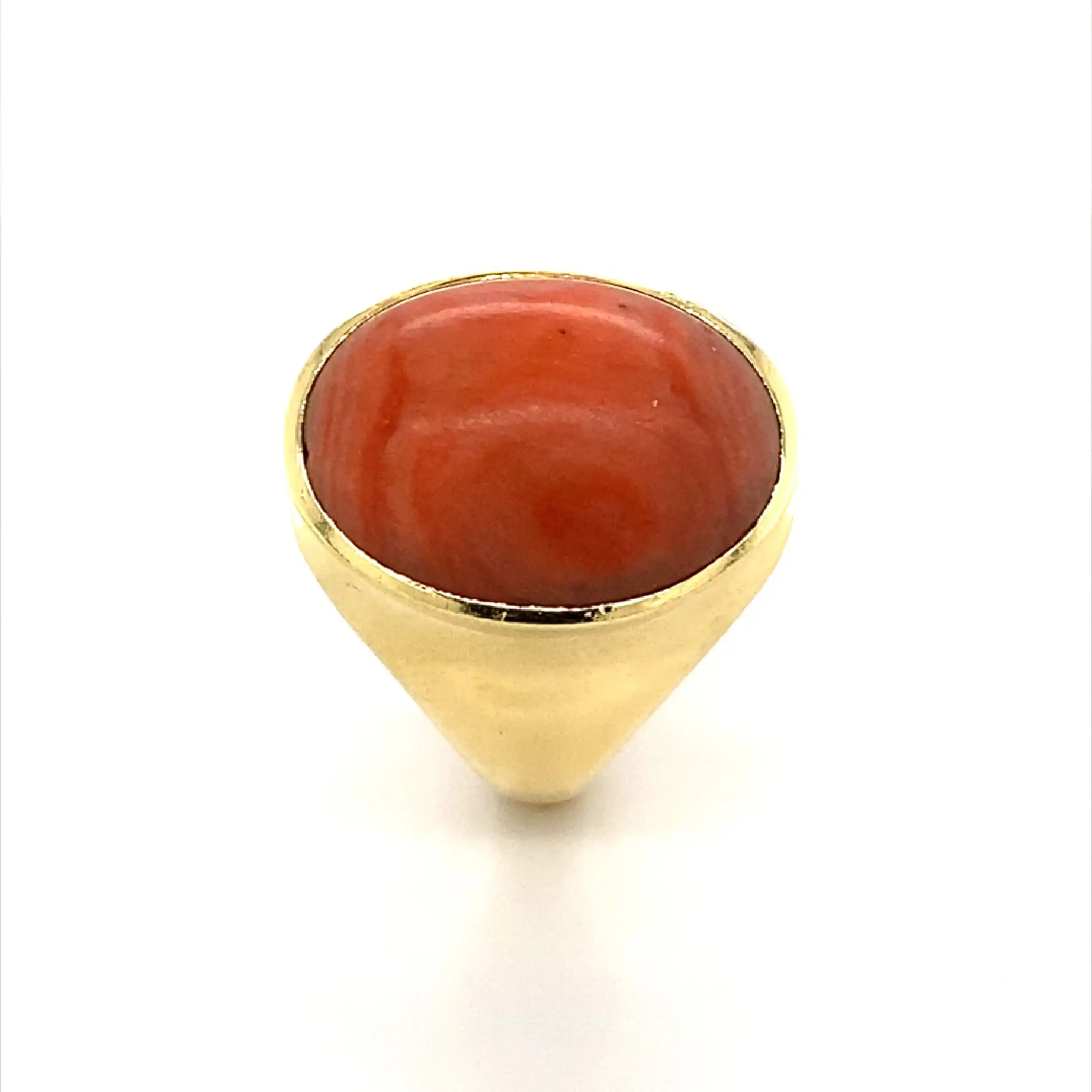 Ring Gelbgold mit Koralle Cabochon Ring Gelbgold mit Koralle Cabochon