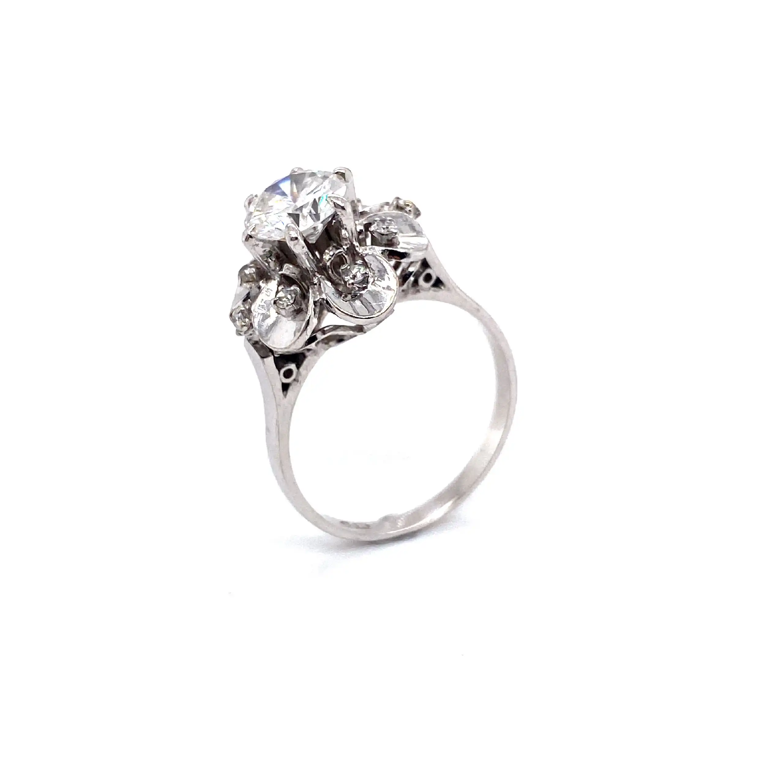 Ring Weißgold mit Brillanten Ring Weißgold mit Brillanten