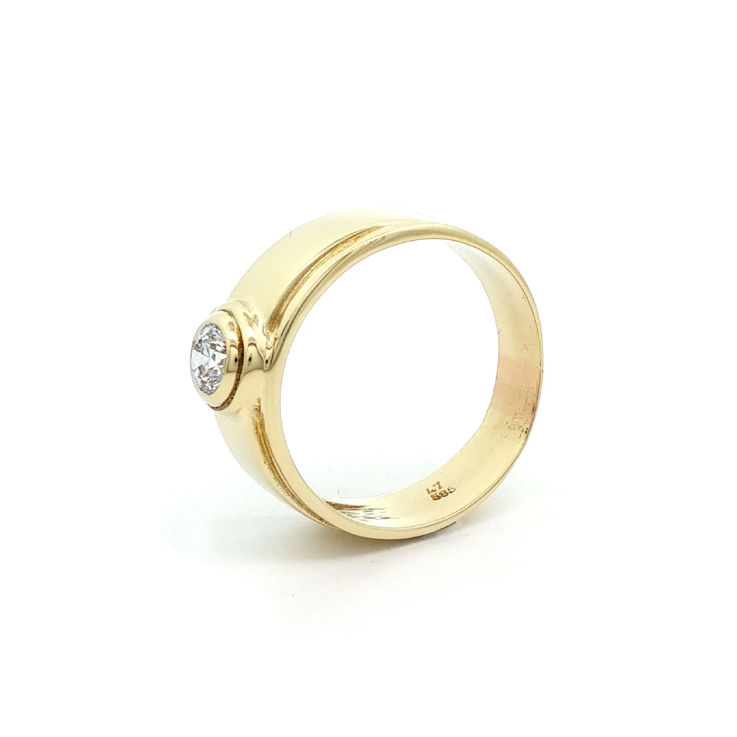 Ring Gelbgold mit Brillant, graviert mit 0,50ct