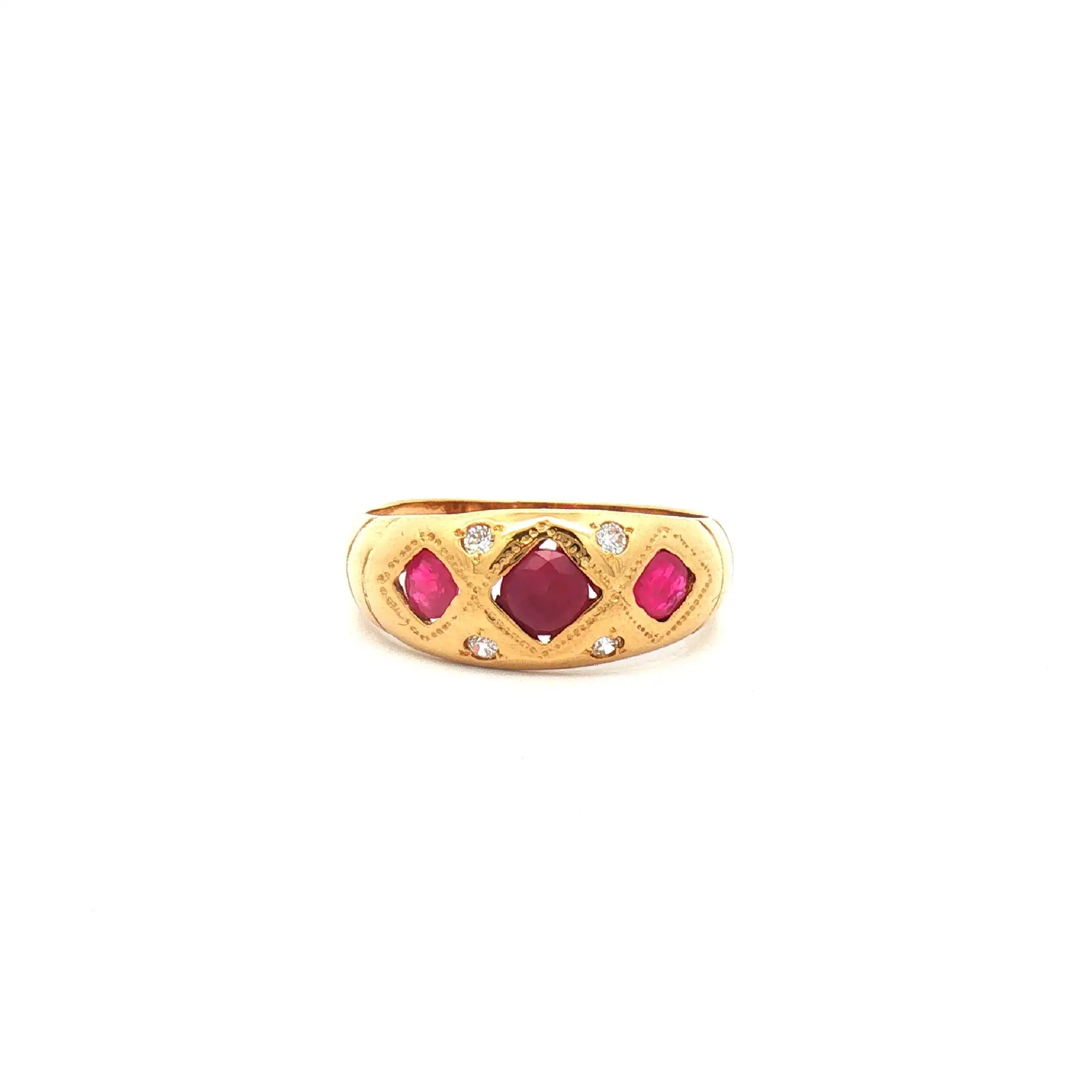 Ring Gelbgold mit roten Farbsteinen und Zirkonia Ring Gelbgold mit roten Farbsteinen und Zirkonia