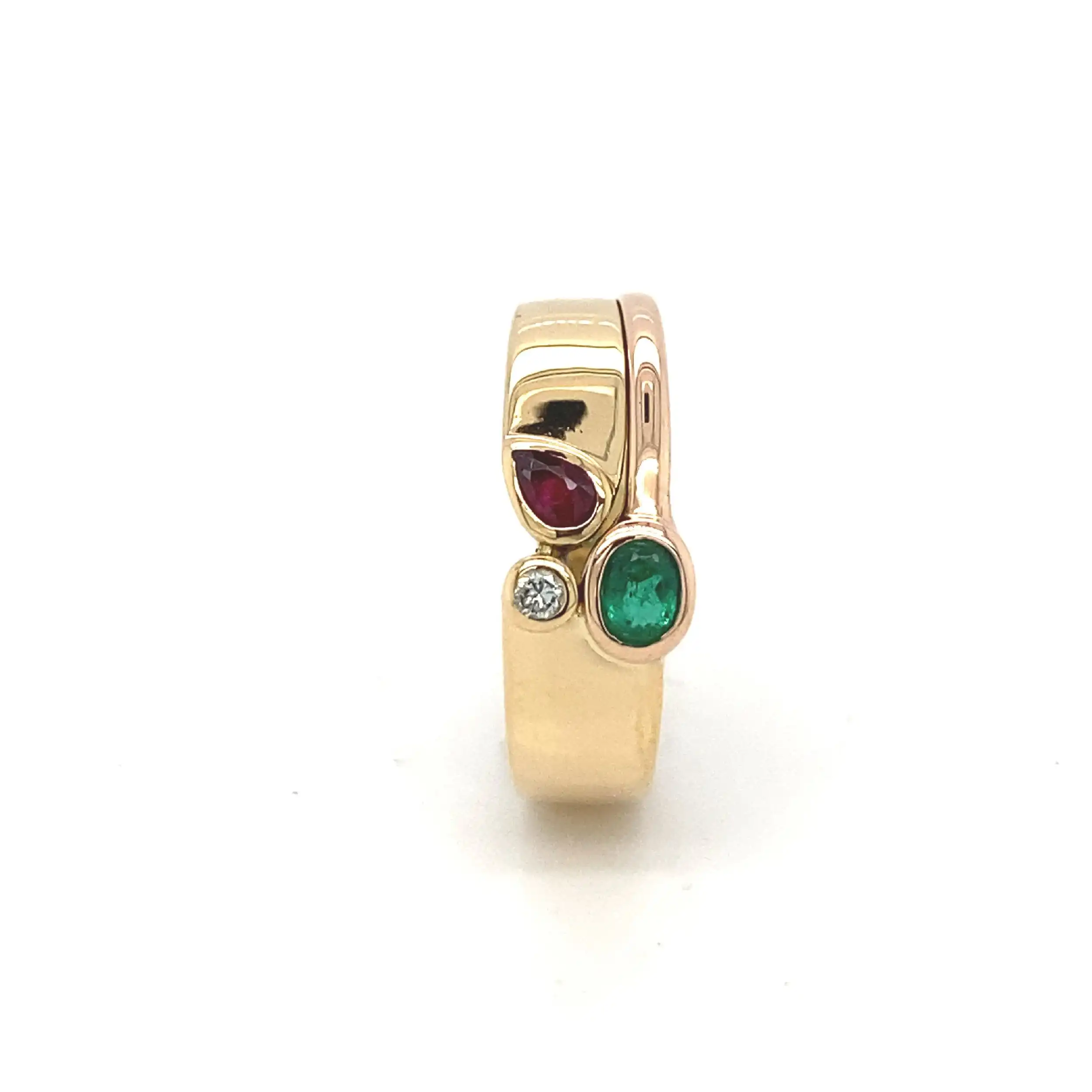 Ring Bicolor mit Rubin, Smaragd und Brillant Ring Bicolor mit Rubin, Smaragd und Brillant