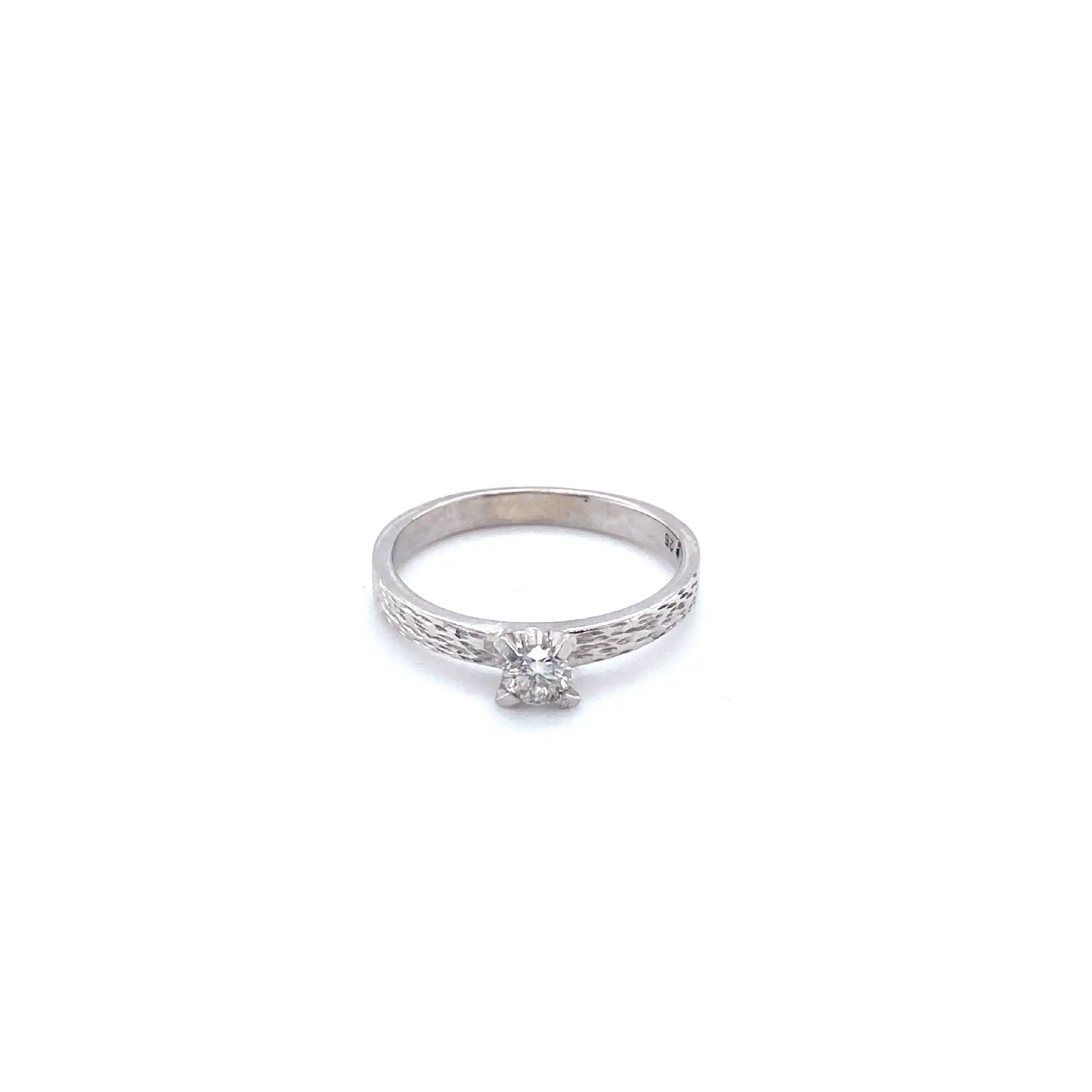 Ring Weissgold mit Brillant Ring Weissgold mit Brillant