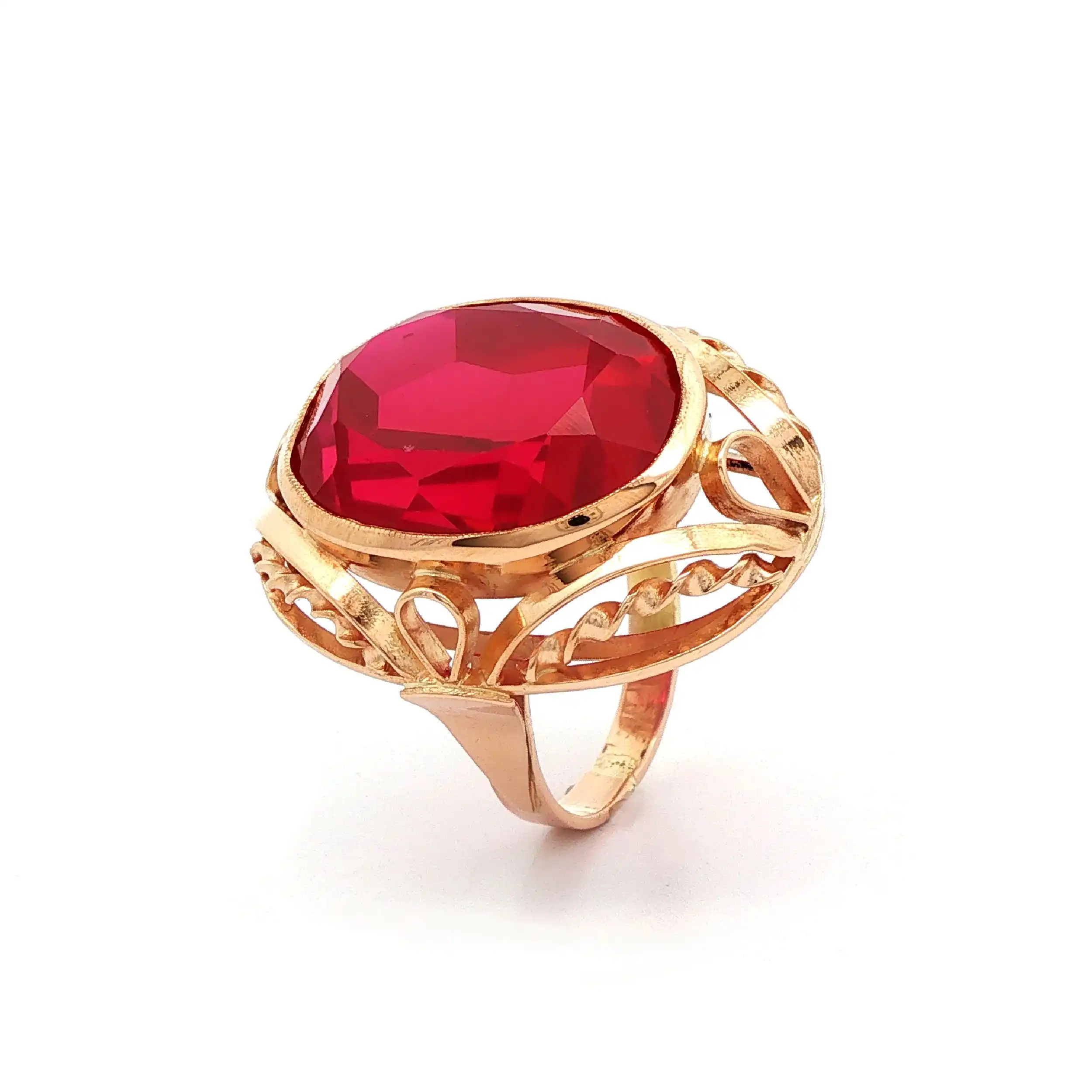 Ring Rotgold mit synthetischem Korund