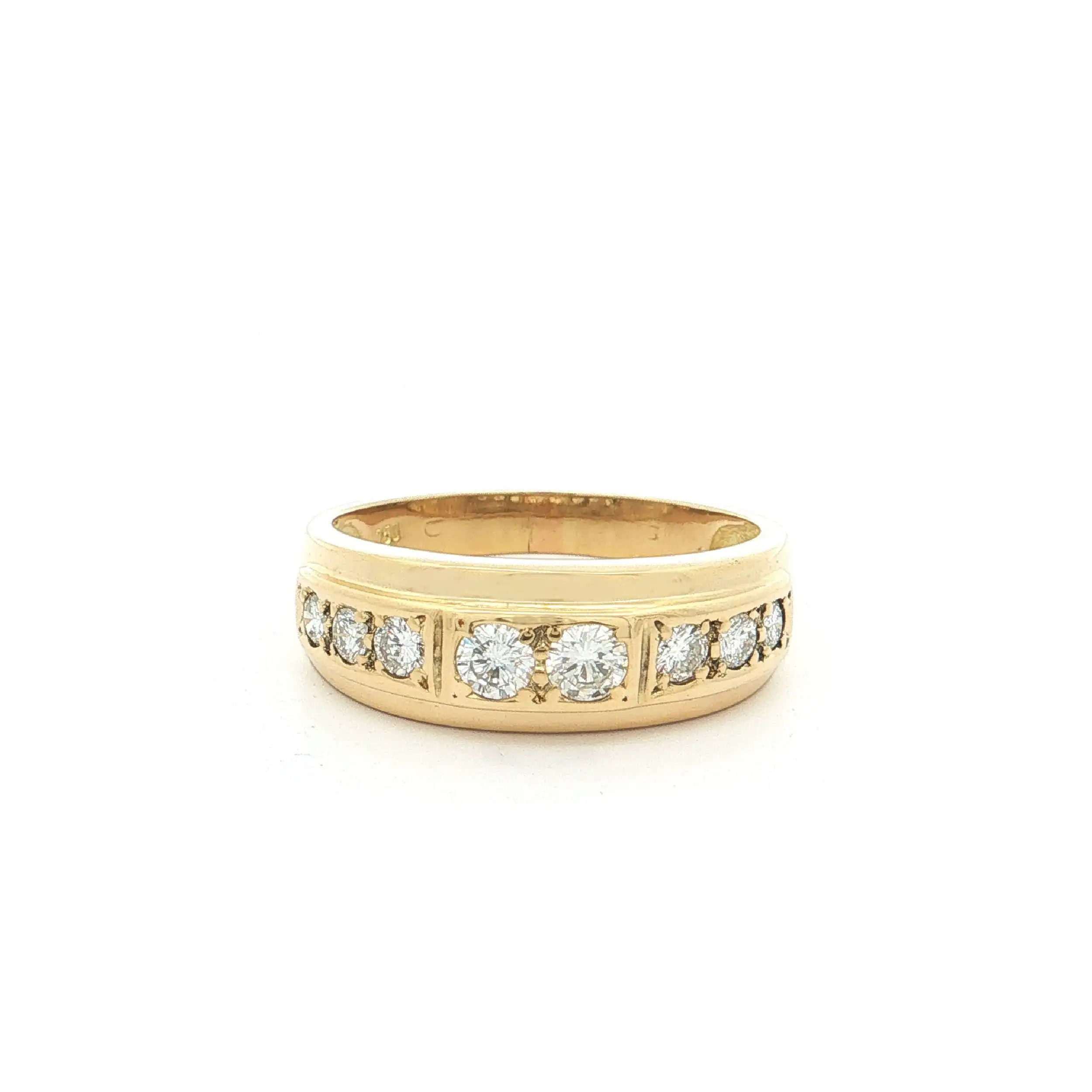 Ring Gelbgold mit Brillanten Ring Gelbgold mit Brillanten