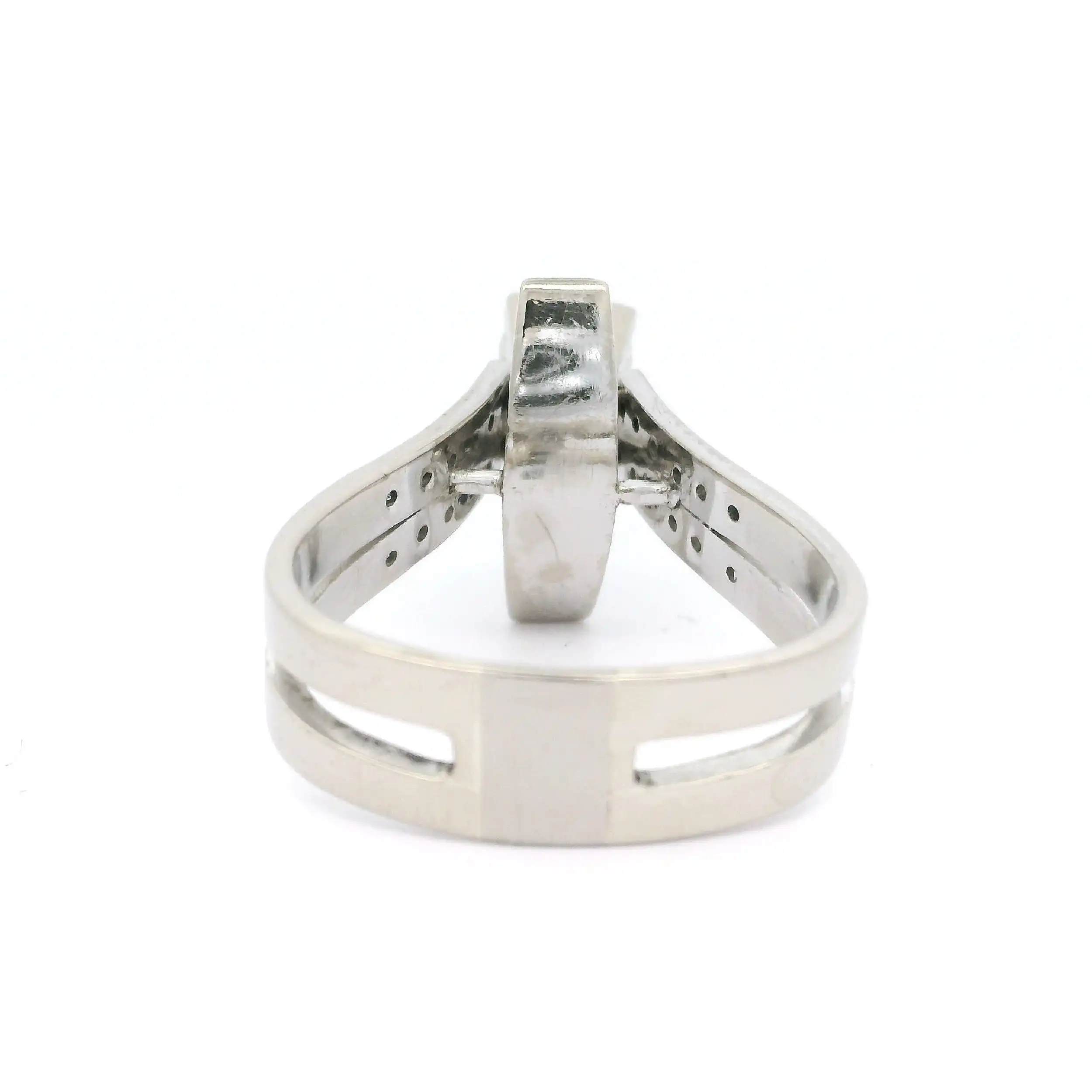 Ring Weißgold mit Diamanten Ring Weißgold mit Diamanten