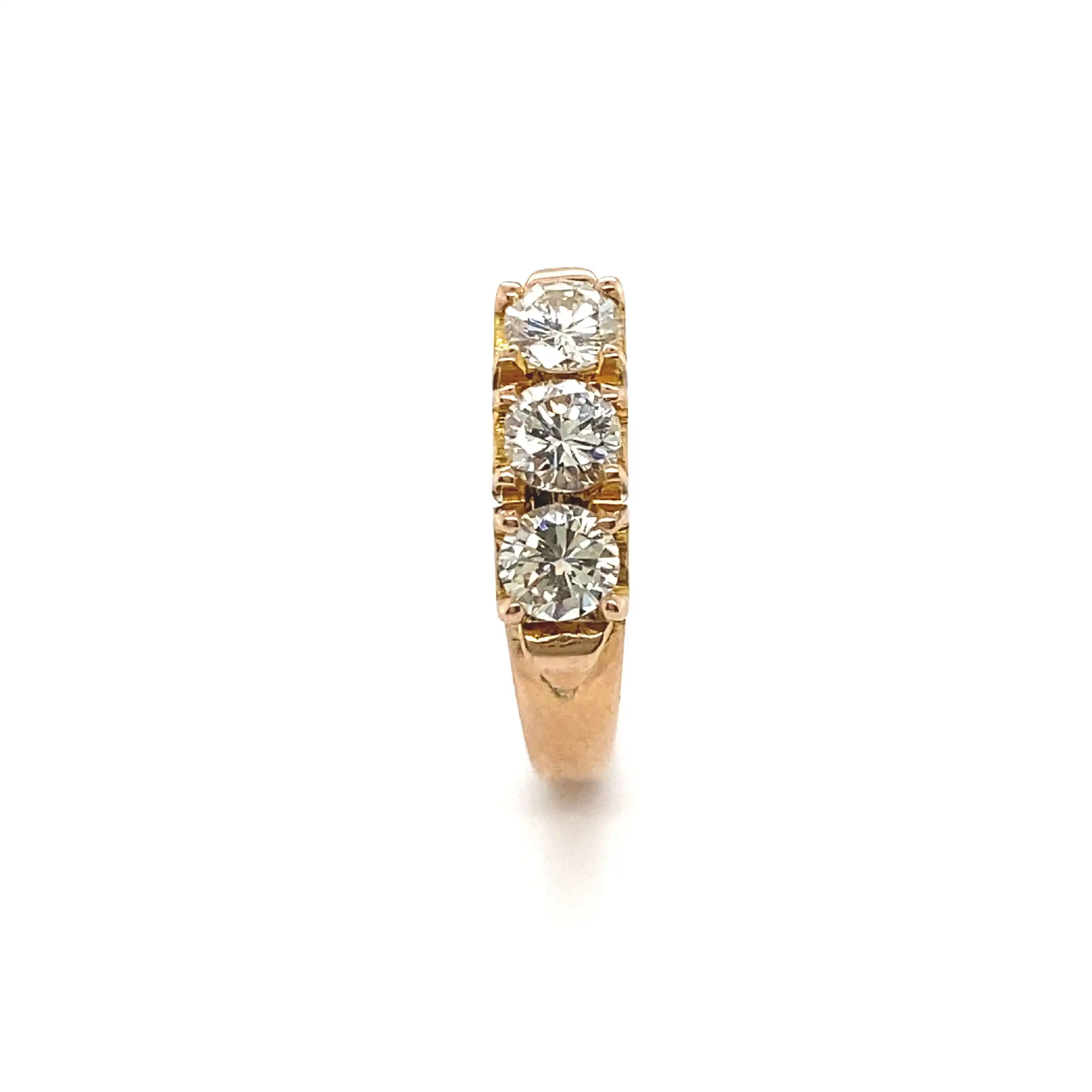 Ring Rotgold mit 3 Brillanten Ring Rotgold mit 3 Brillanten