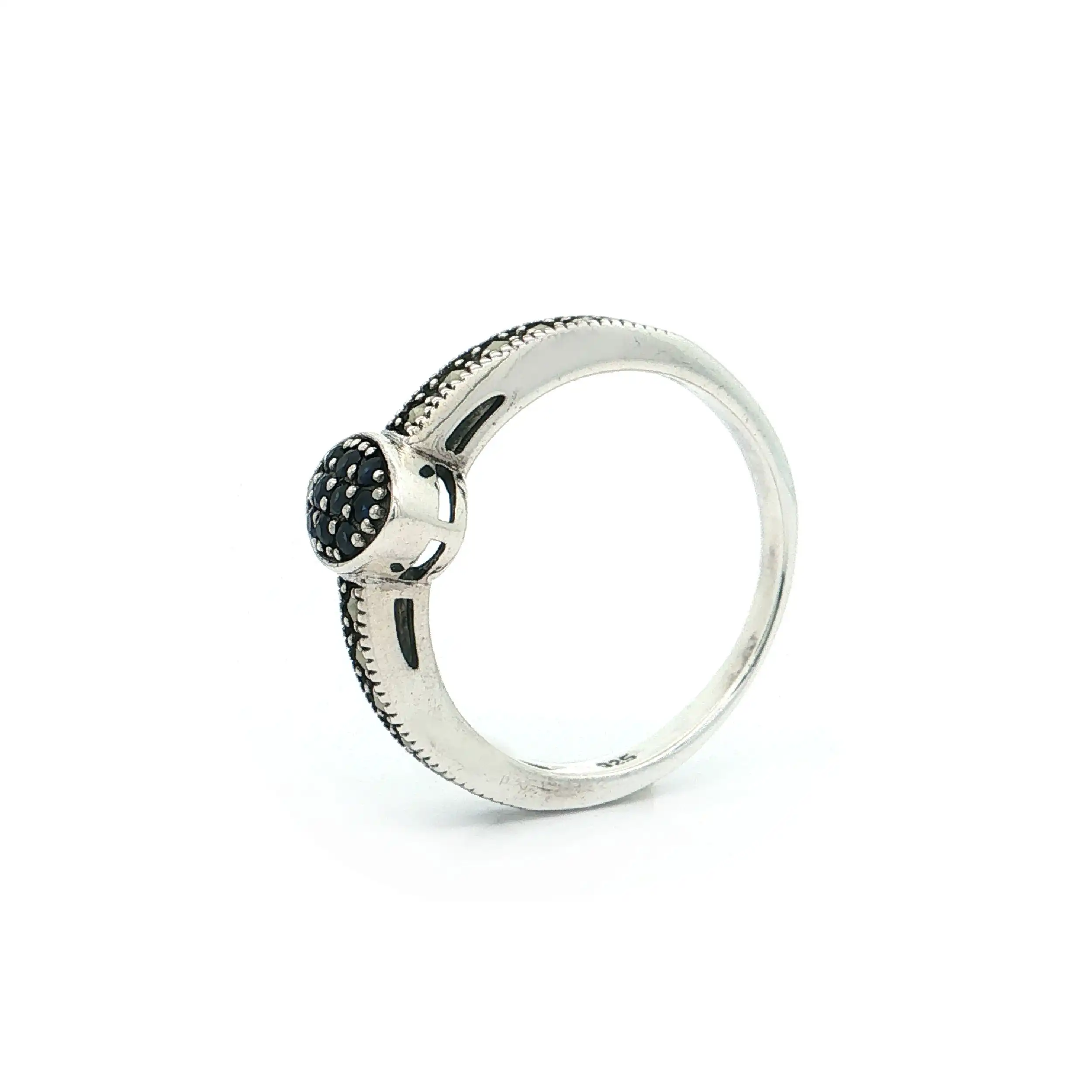 Ring Silber mit Saphiren und Markasiten Ring Silber mit Saphiren und Markasiten