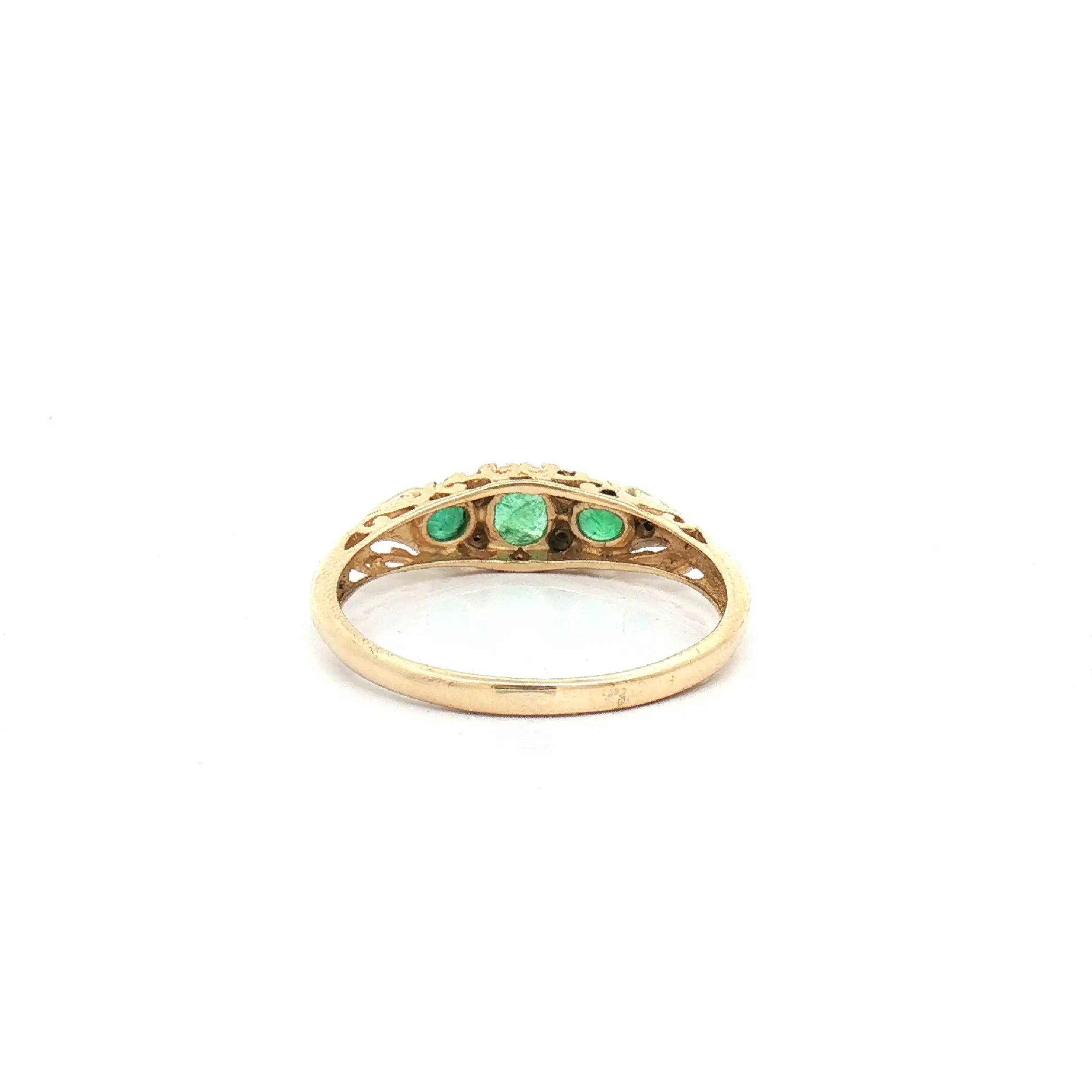 Ring Bicolor mit Diamanten und grünen Farbsteinen Ring Bicolor mit Diamanten und grünen Farbsteinen