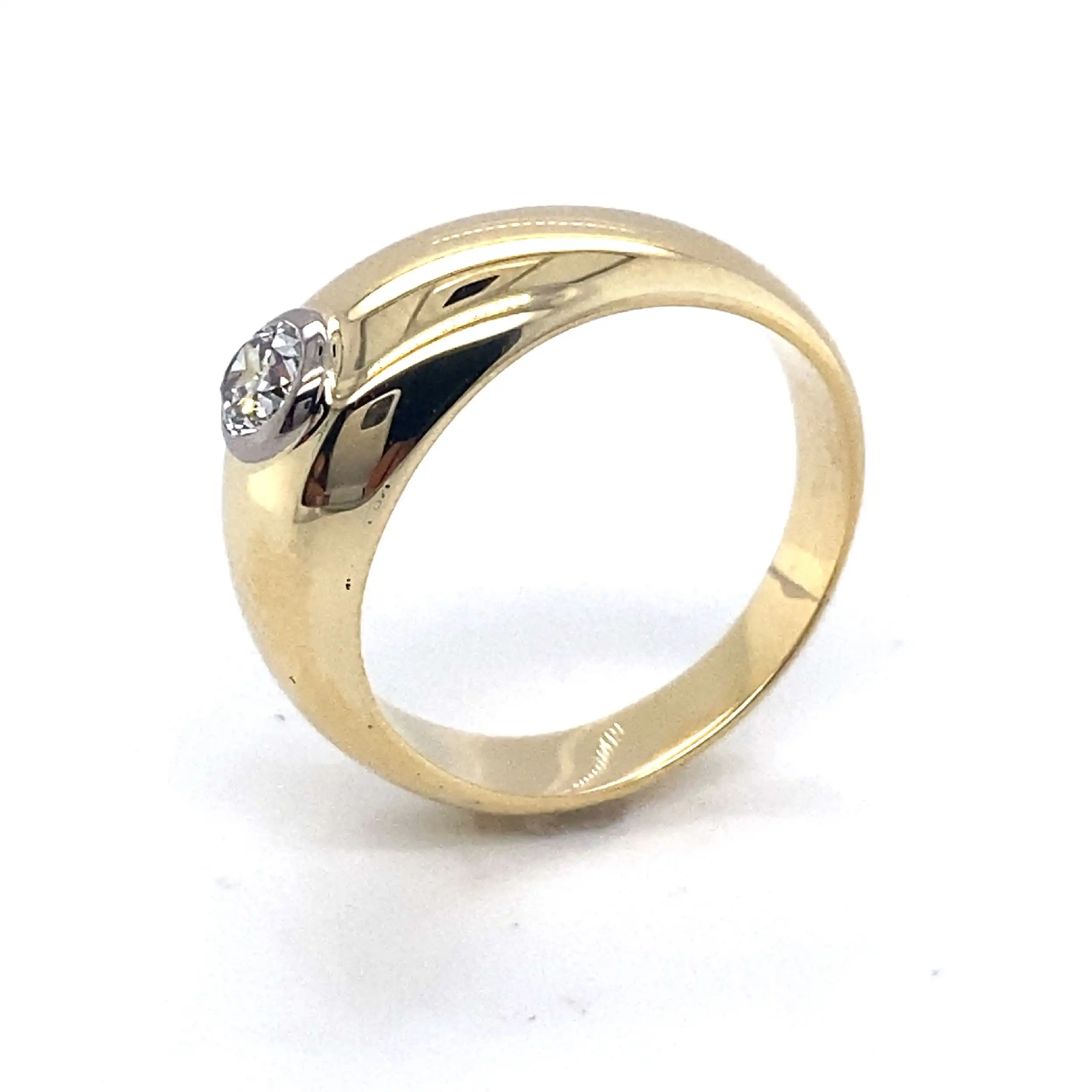 Ring Gelbgold mit Altschliffdiamant Ring Gelbgold mit Altschliffdiamant