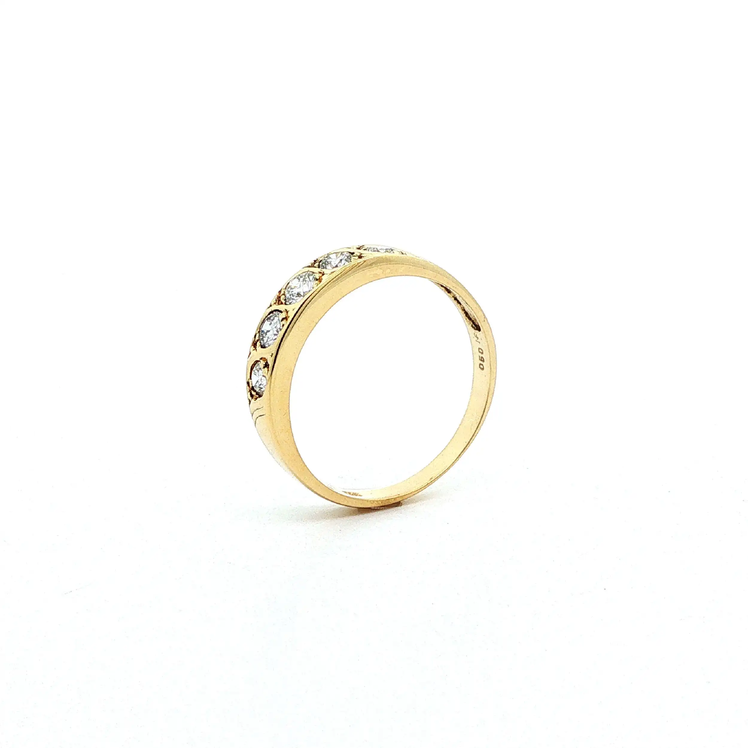 Ring Geldgold mit Brillanten, graviert mit 0,50ct.