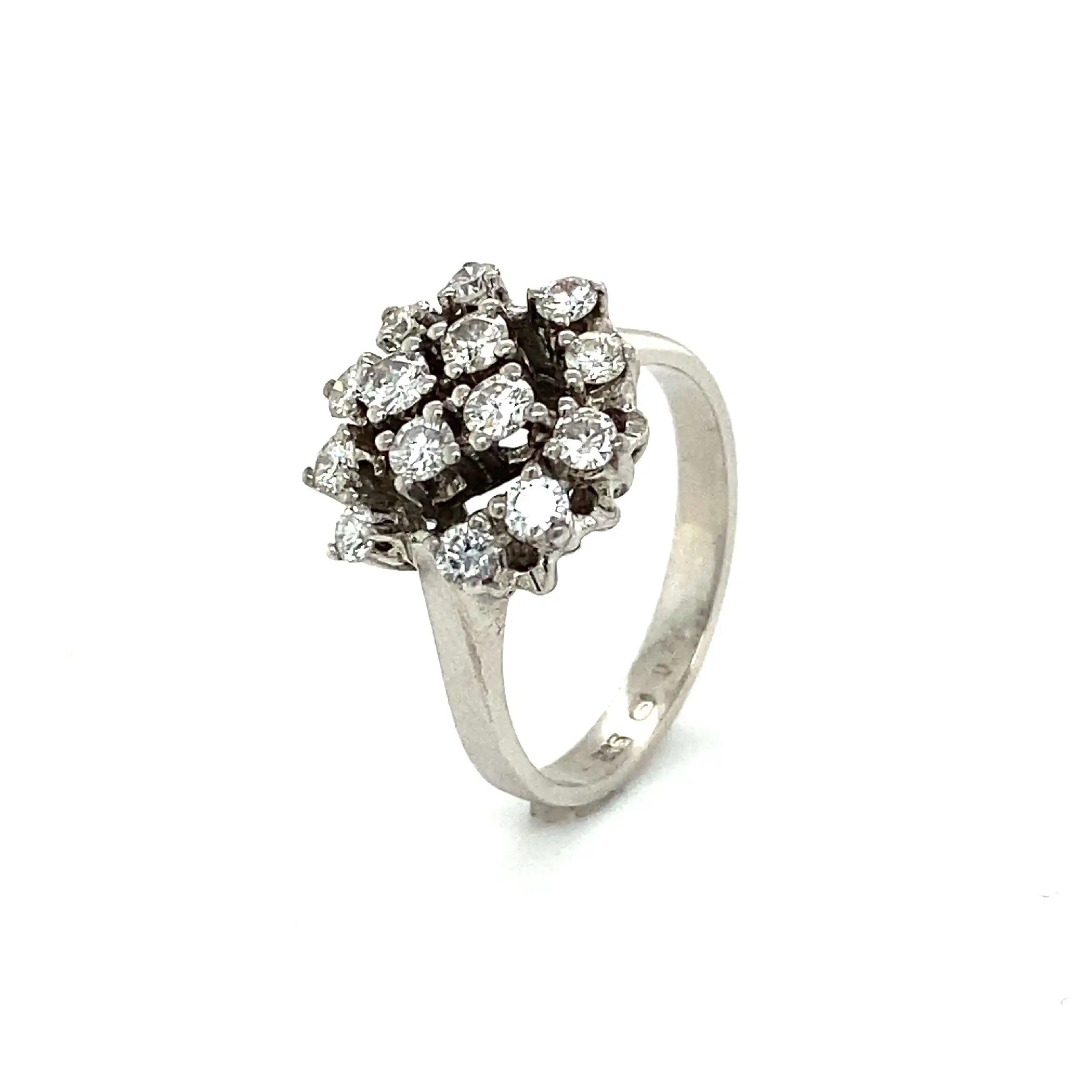 Ring Weißgold mit Brillanten, graviert mit 0,78ct Ring Weißgold mit Brillanten, graviert mit 0,78ct