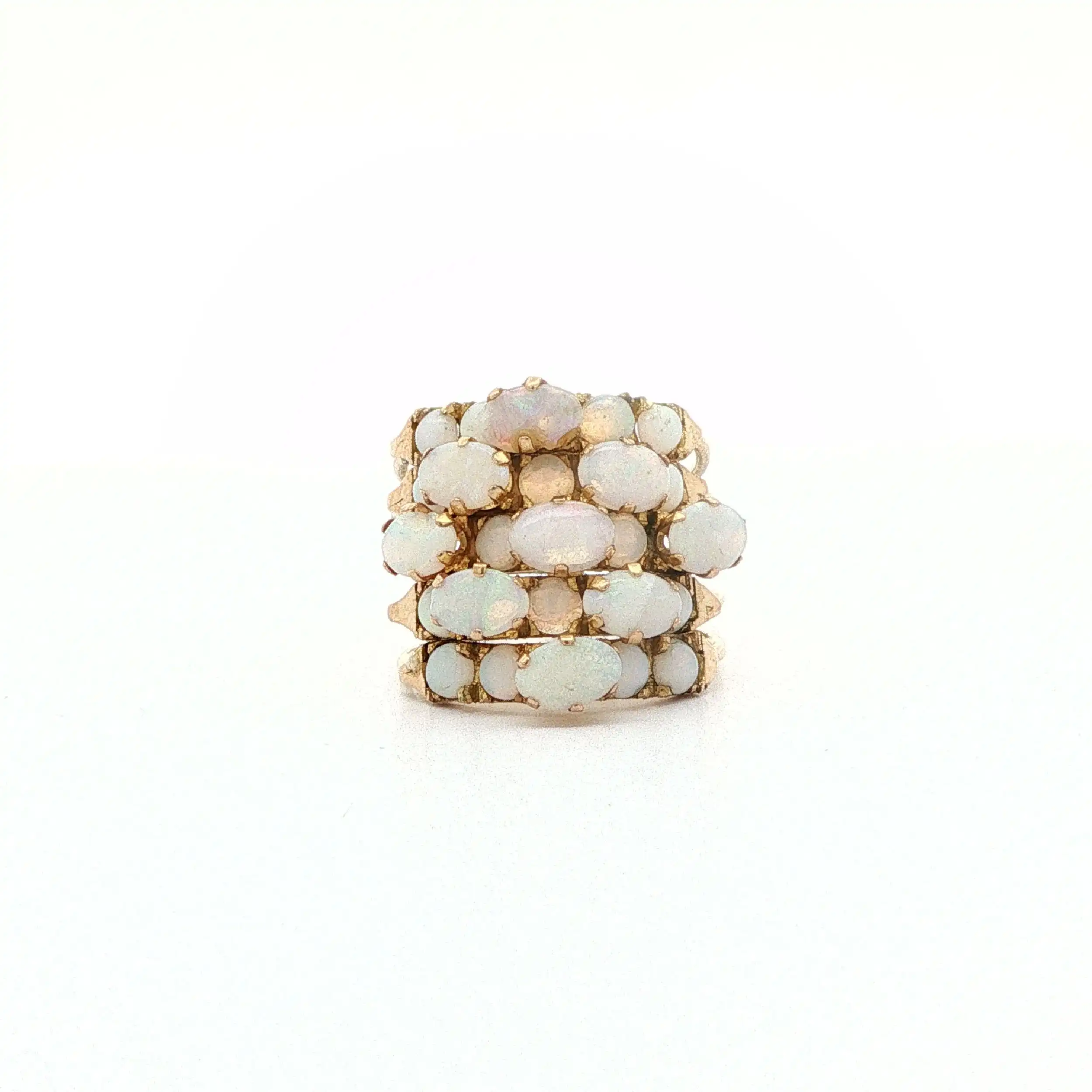Ring Gelbgold mit Opalen Ring Gelbgold mit Opalen
