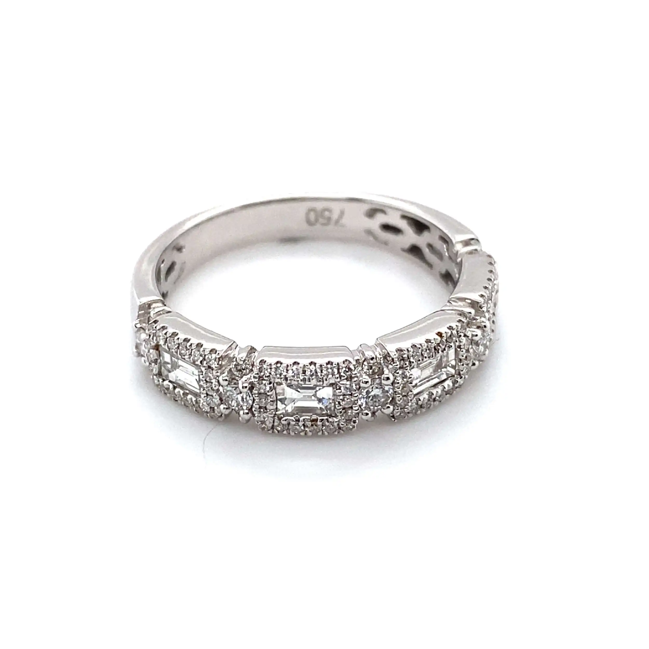 Ring Weißgold mit Brillanten und Baguette Diamanten Ring Weißgold mit Brillanten und Baguette Diamanten