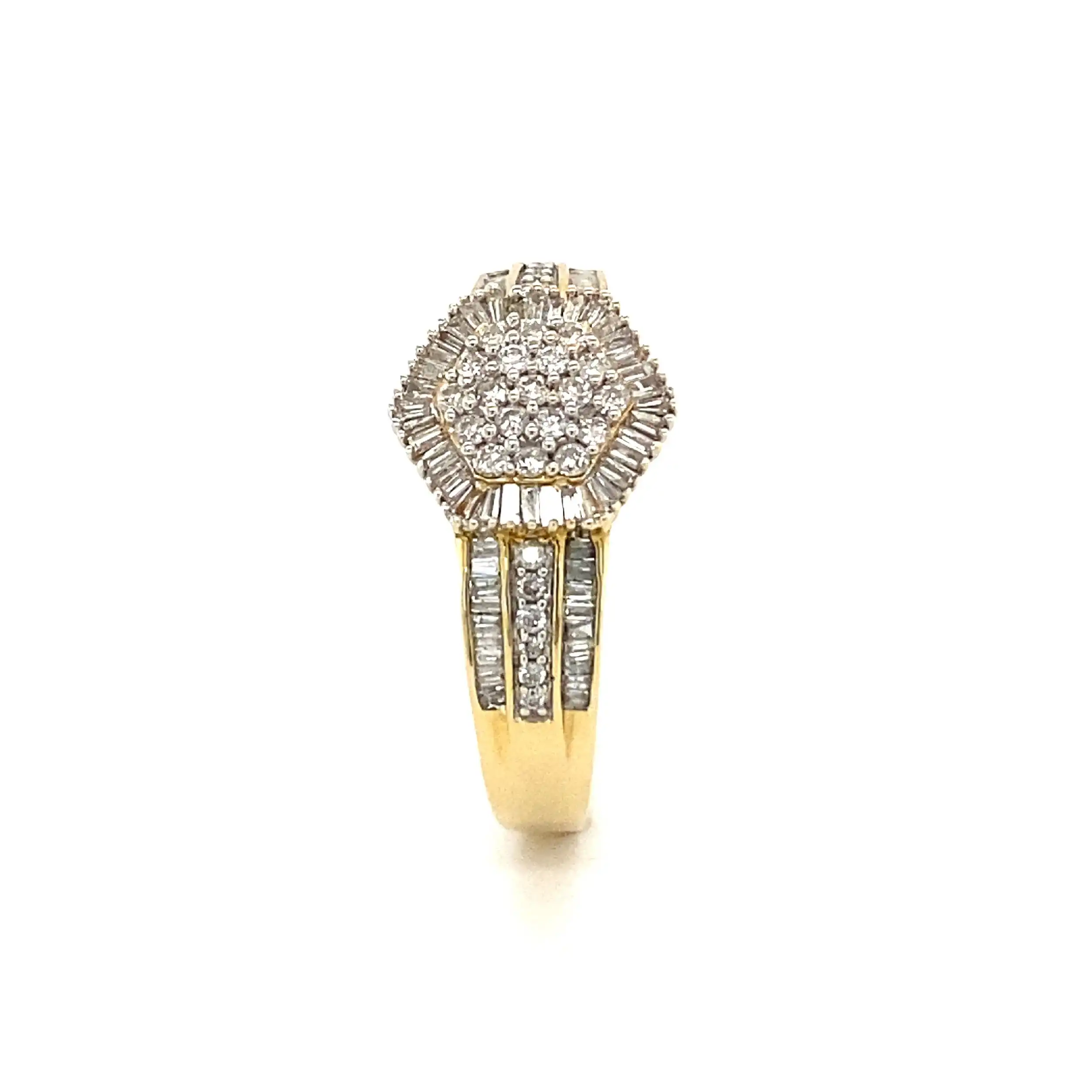 Ring Gelbgold mit Brillanten & Baguette Diamanten Ring Gelbgold mit Brillanten & Baguette Diamanten