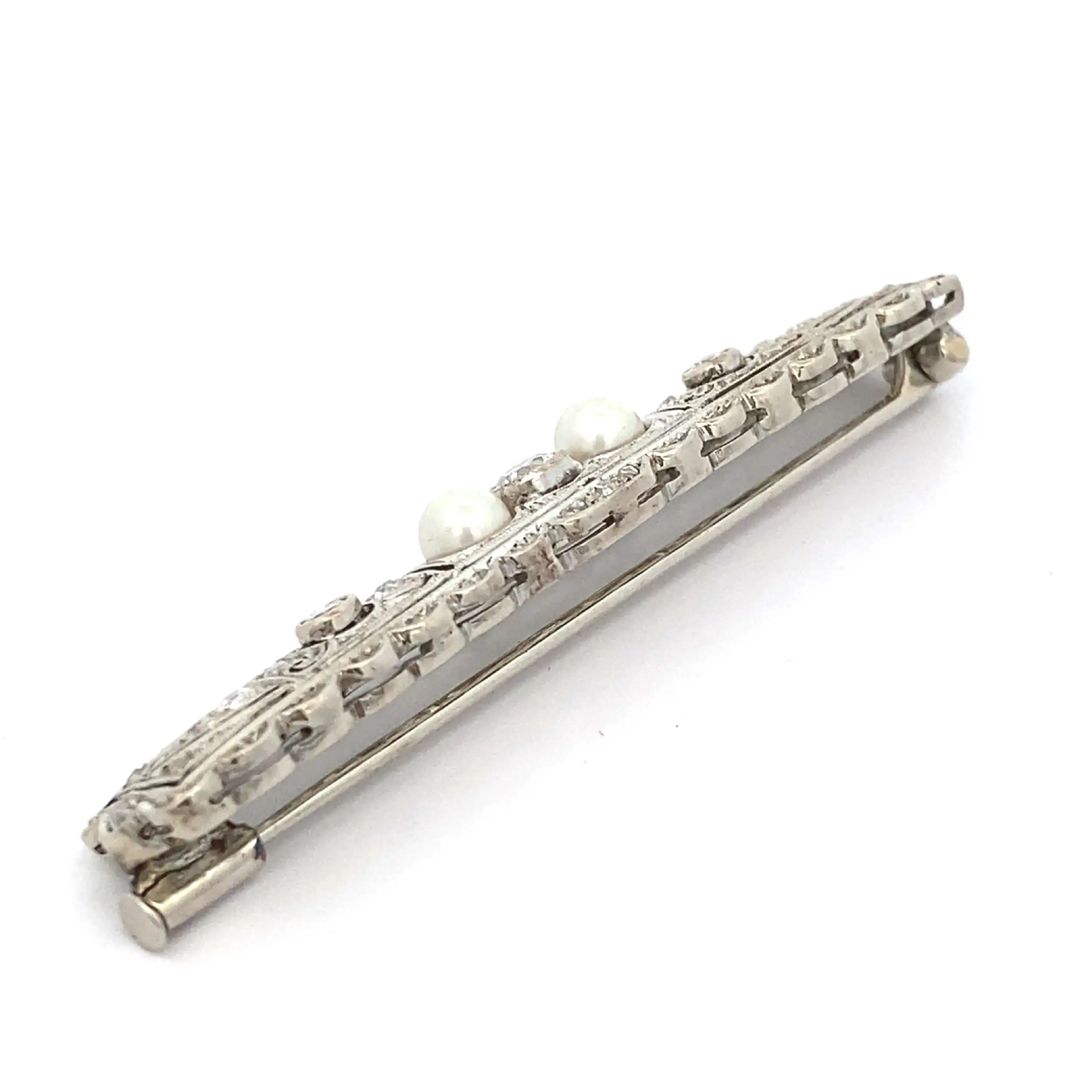 Anstecknadel Artdeco mit Altschliff und Perle
