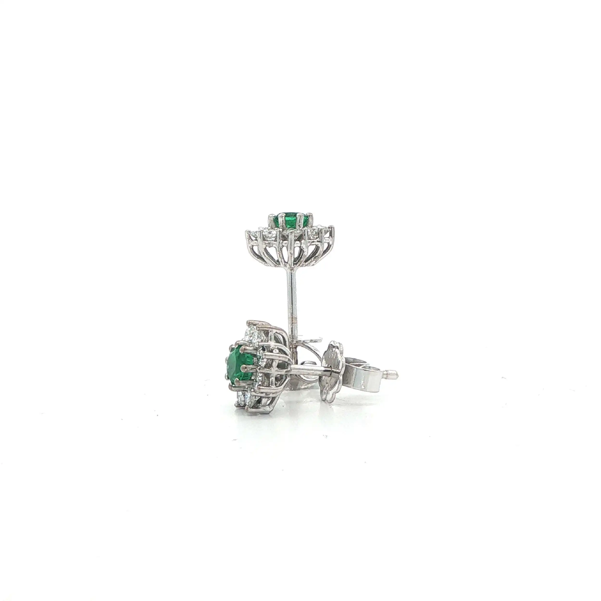 Ohrstecker Weißgold mit grünem Farbstein und Brillanten